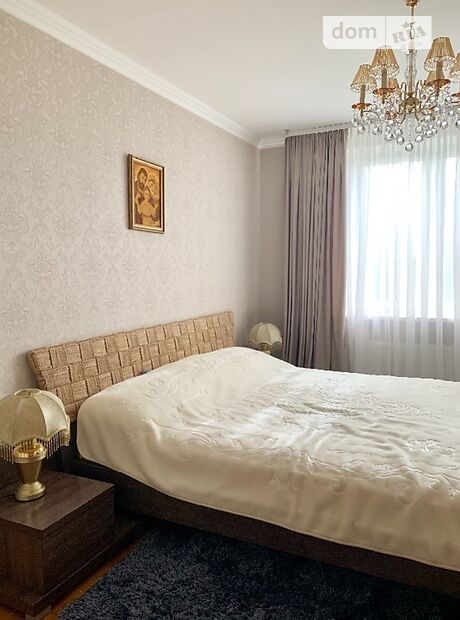 двухэтажный дом с камином, 260 кв. м, кирпич. Продажа в Великиких Бирок (Тернопольская обл.) фото 1 двухэтажный дом с камином, 260 кв. м, кирпич. Продажа в Великиких Бирок (Тернопольская обл.) фото 1