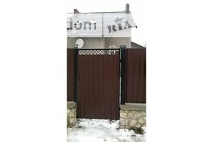 двухэтажный дом с балконом, 145 кв. м, кирпич. Продажа в Великиких Бирок фото 2