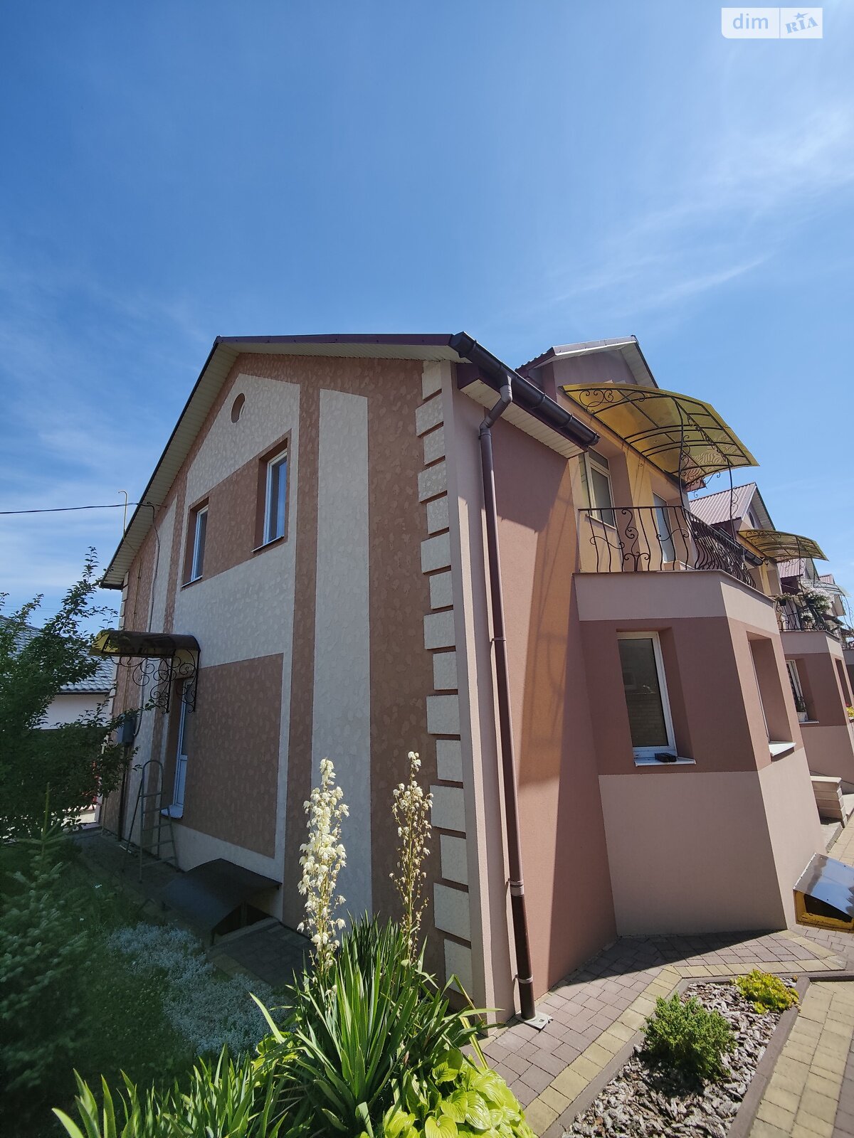 двухэтажный дом, 220 кв. м, кирпич. Продажа в Тернополе район Восточный фото 1