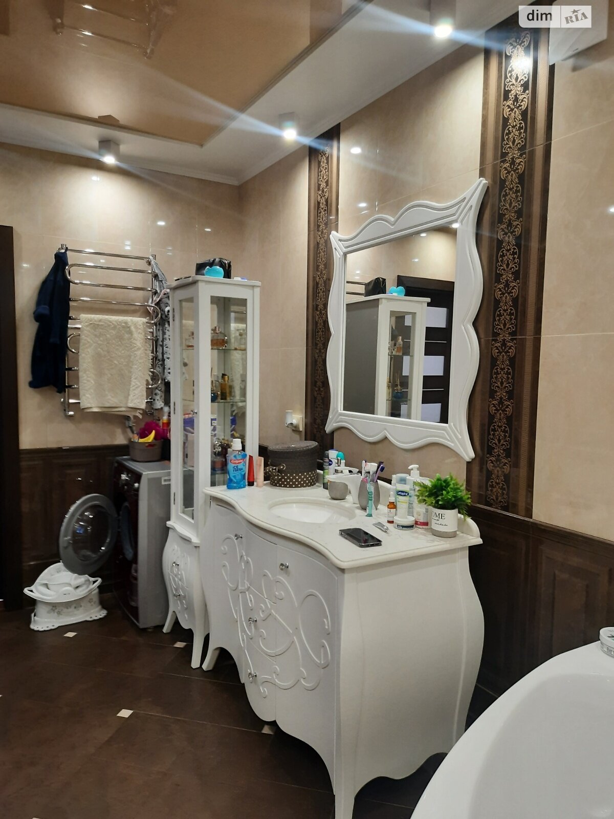 поверховий будинок з гаражем, 230 кв. м, цегла. Продаж у Великих Гаях фото 1 поверховий будинок з гаражем, 230 кв. м, цегла. Продаж у Великих Гаях фото 1