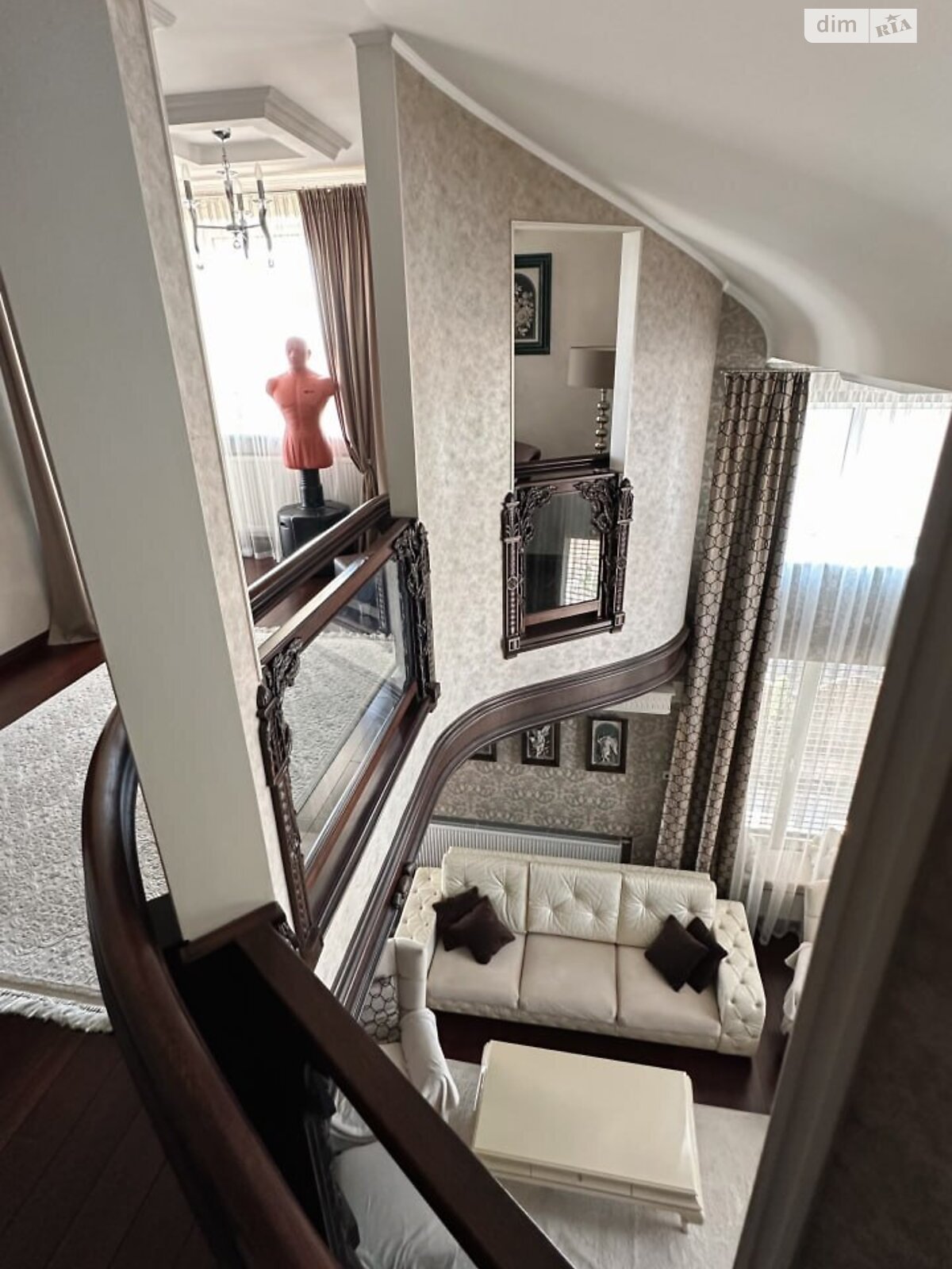 трехэтажный дом беседка, 710 кв. м, кирпич. Продажа в Тернополе фото 1