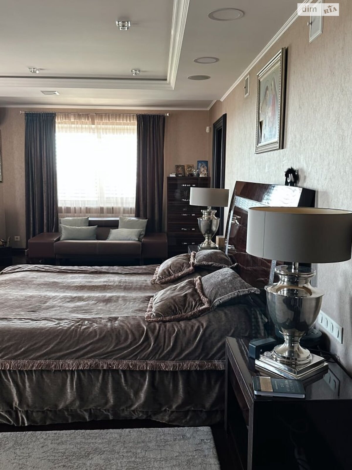 трехэтажный дом беседка, 710 кв. м, кирпич. Продажа в Тернополе фото 1