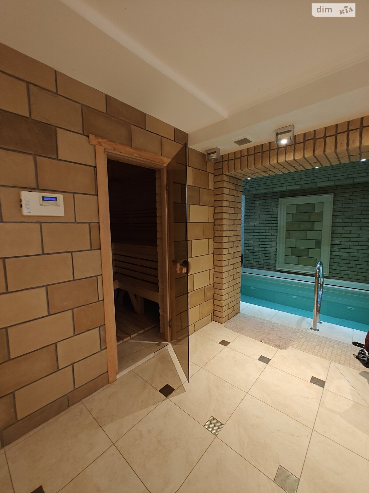 трехэтажный дом беседка, 710 кв. м, кирпич. Продажа в Тернополе фото 1