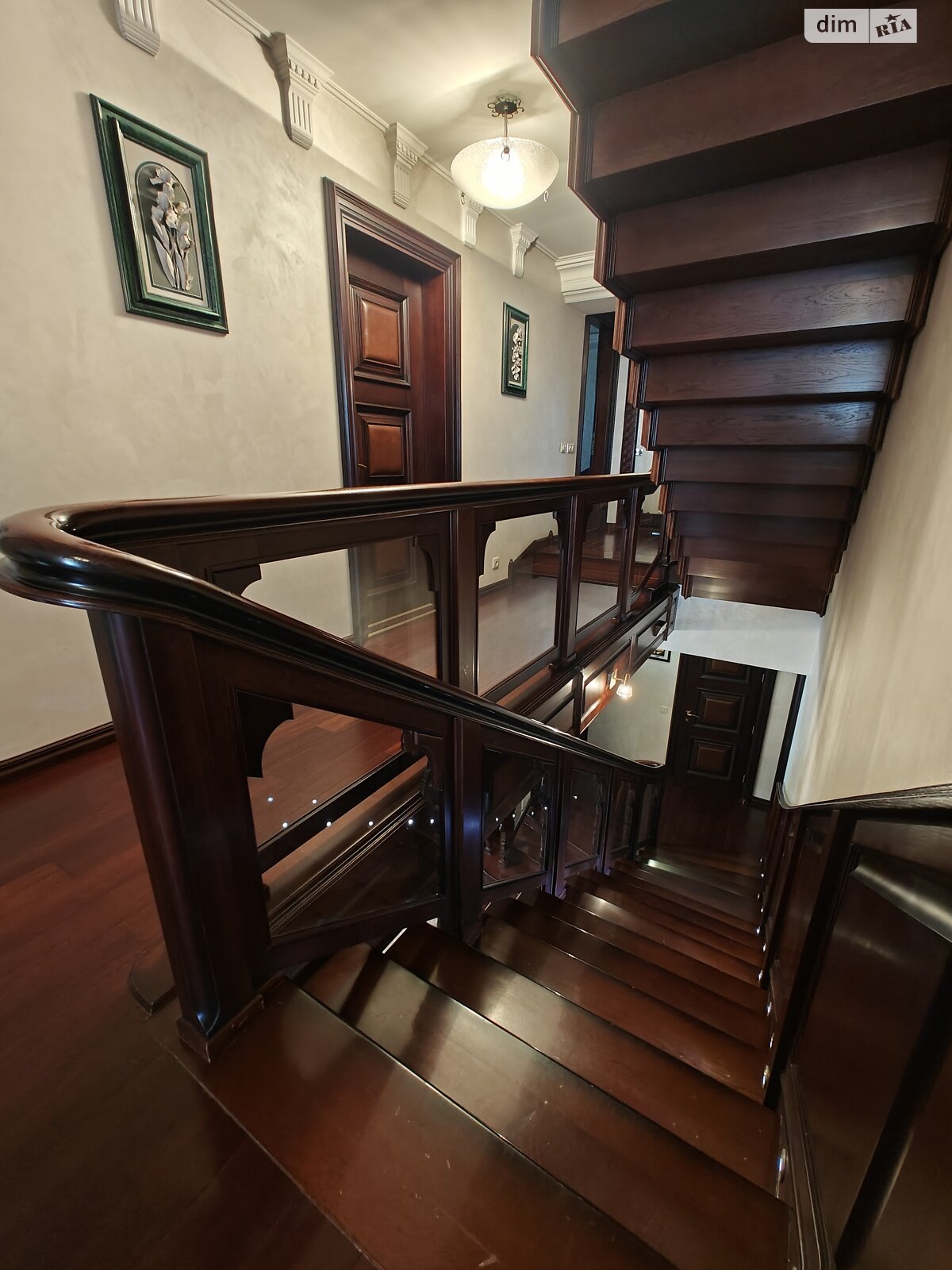 трехэтажный дом беседка, 710 кв. м, кирпич. Продажа в Тернополе фото 1