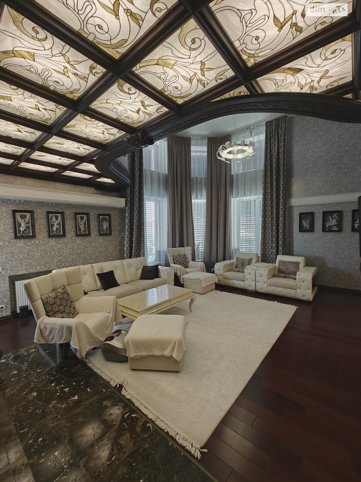 трехэтажный дом беседка, 710 кв. м, кирпич. Продажа в Тернополе фото 1