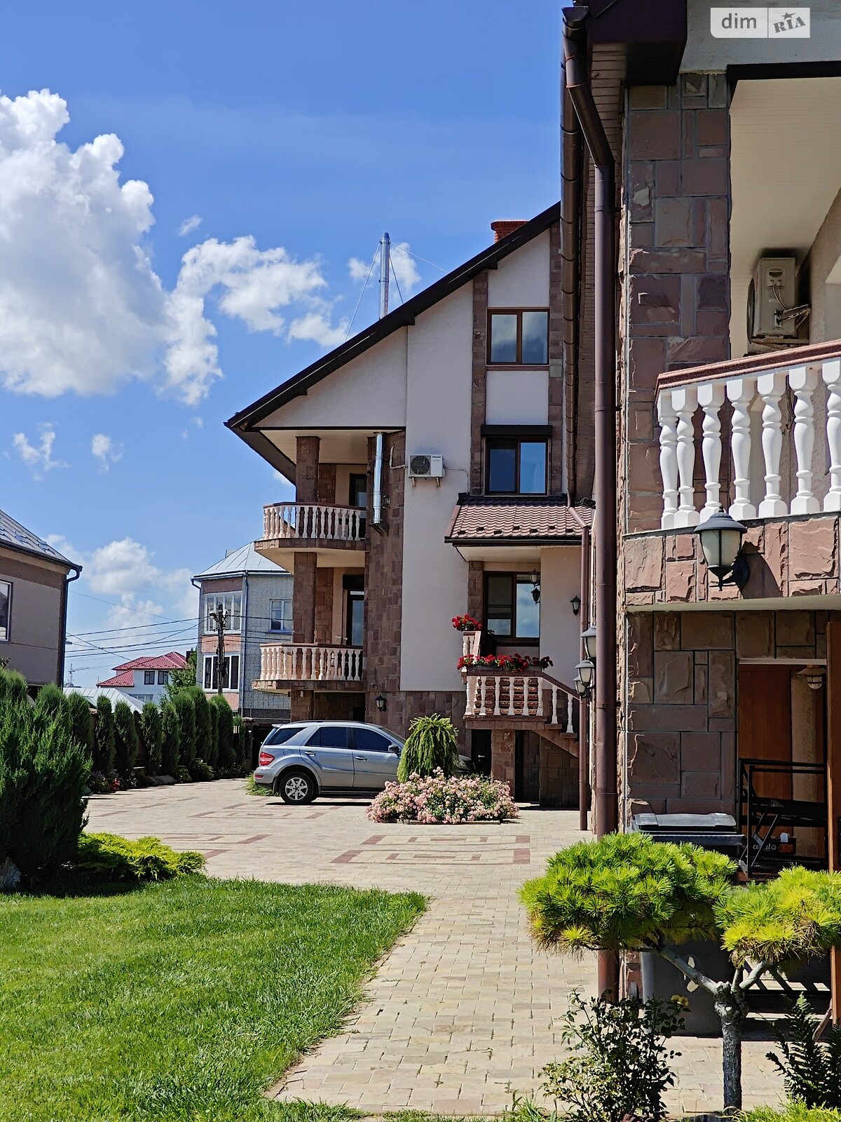 трехэтажный дом беседка, 710 кв. м, кирпич. Продажа в Тернополе фото 1