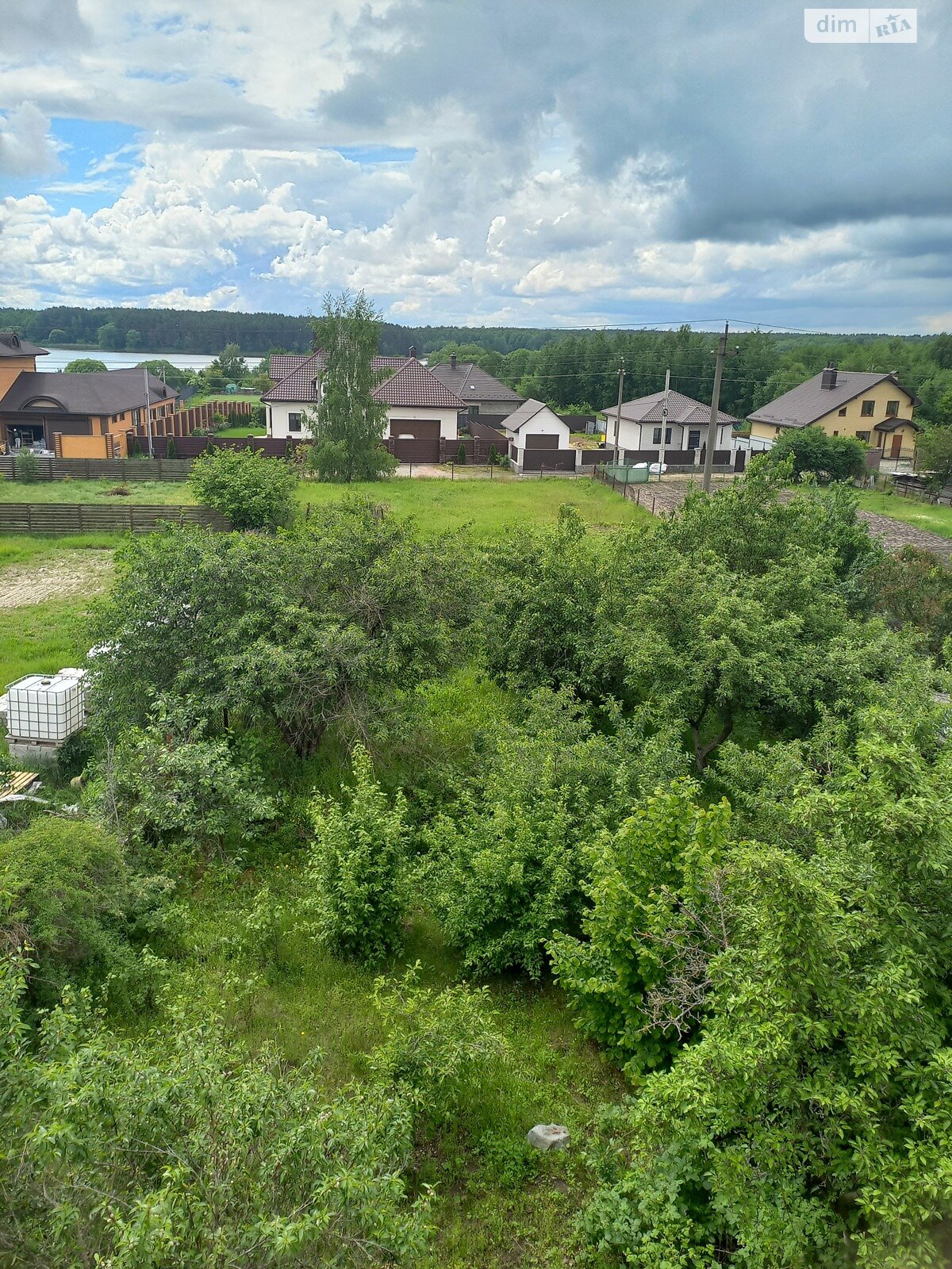 триповерховий будинок з опаленням, 204 кв. м, цегла. Продаж у Тетерівці фото 1 триповерховий будинок з опаленням, 204 кв. м, цегла. Продаж у Тетерівці фото 1