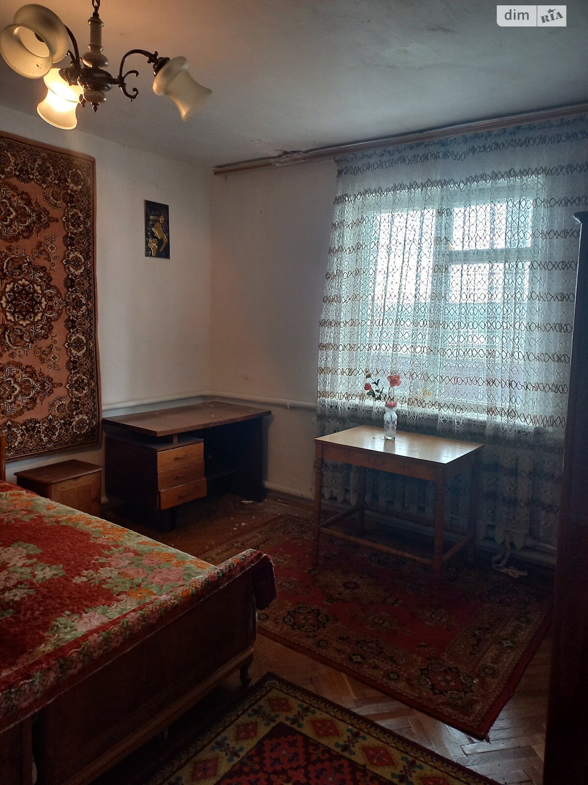 триповерховий будинок з опаленням, 204 кв. м, цегла. Продаж у Тетерівці фото 1 триповерховий будинок з опаленням, 204 кв. м, цегла. Продаж у Тетерівці фото 1