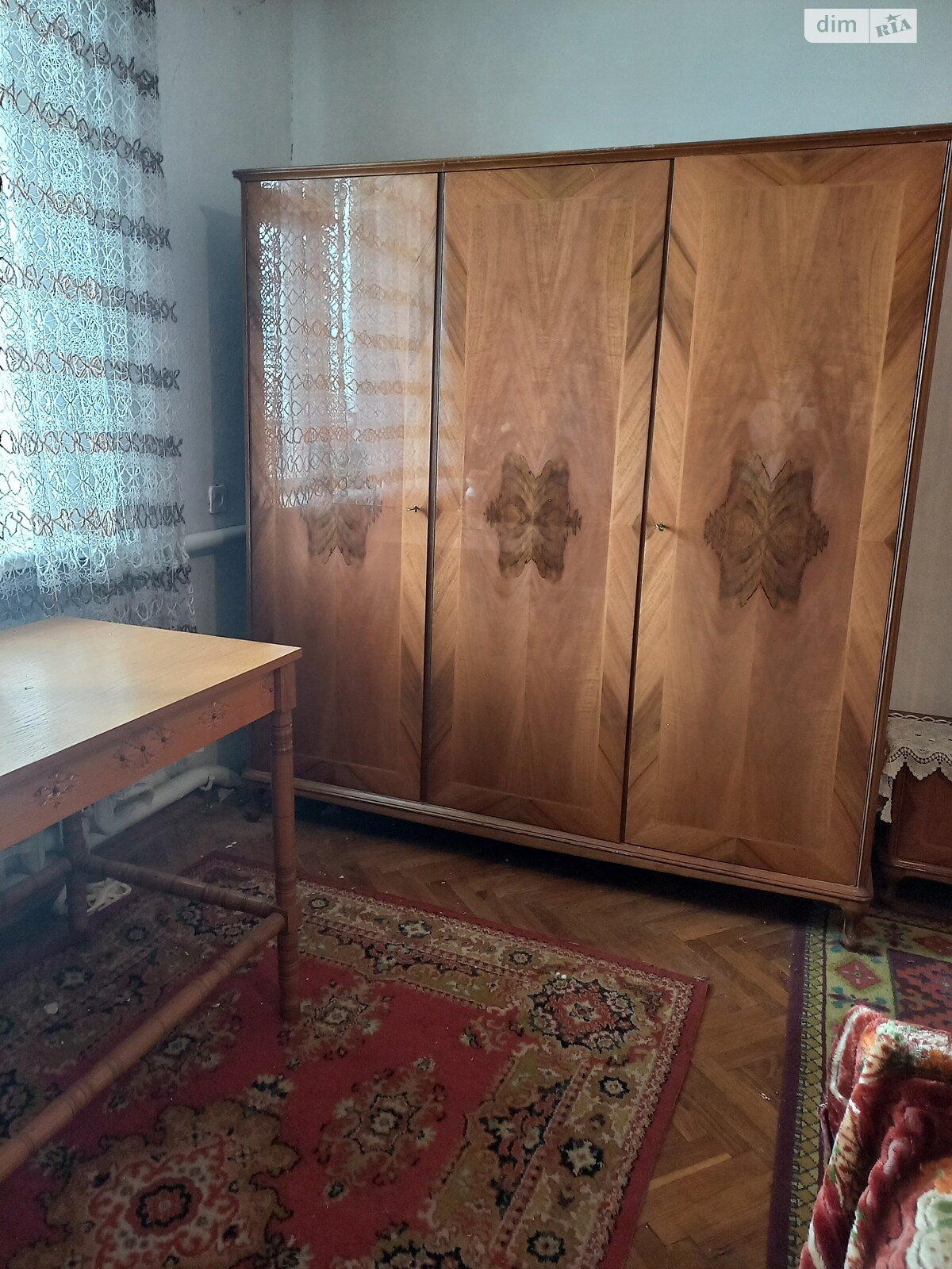 триповерховий будинок з опаленням, 204 кв. м, цегла. Продаж у Тетерівці фото 1 триповерховий будинок з опаленням, 204 кв. м, цегла. Продаж у Тетерівці фото 1