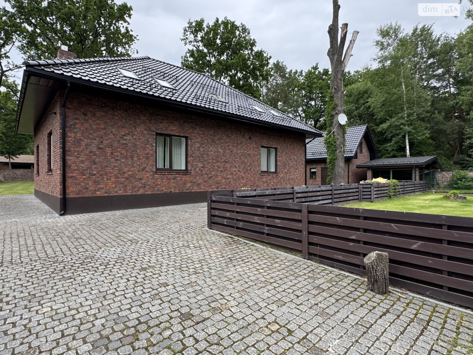 двухэтажный дом с верандой, 269 кв. м, кирпич. Продажа в Тетеревке фото 1 двухэтажный дом с верандой, 269 кв. м, кирпич. Продажа в Тетеревке фото 1