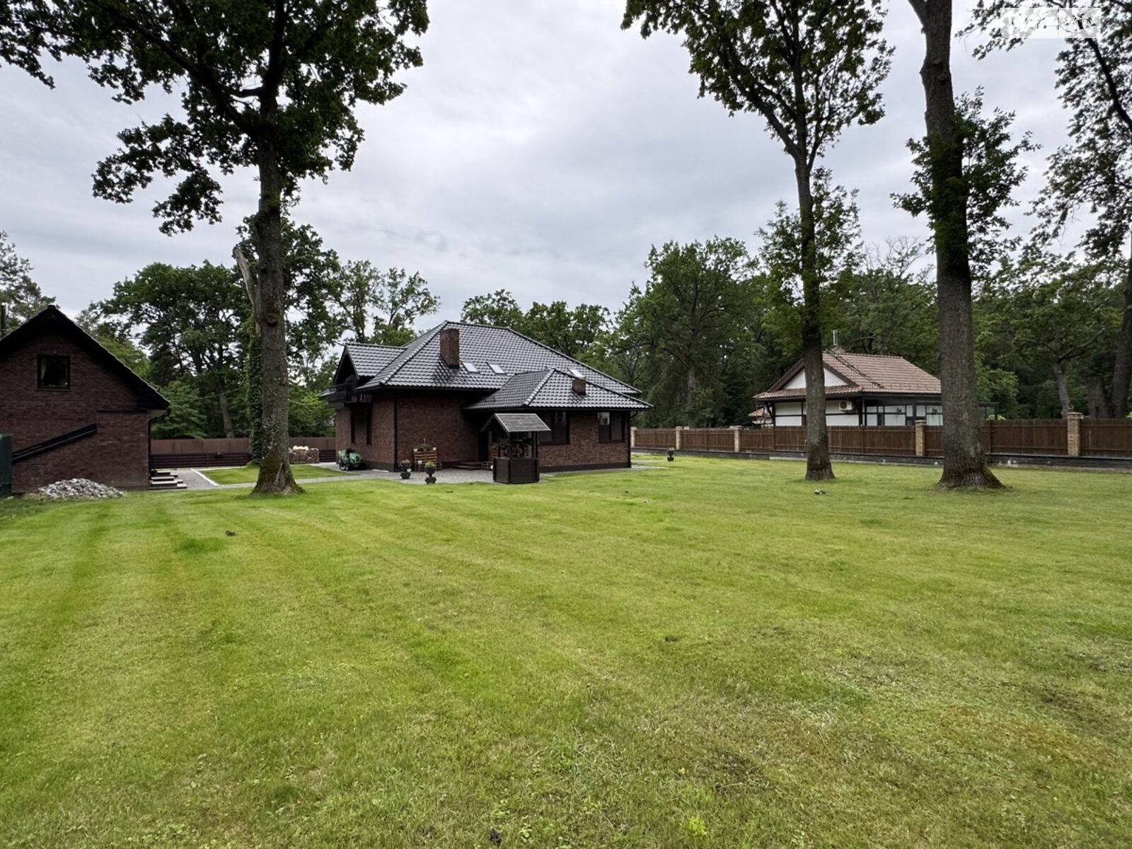 двухэтажный дом с верандой, 269 кв. м, кирпич. Продажа в Тетеревке фото 1 двухэтажный дом с верандой, 269 кв. м, кирпич. Продажа в Тетеревке фото 1