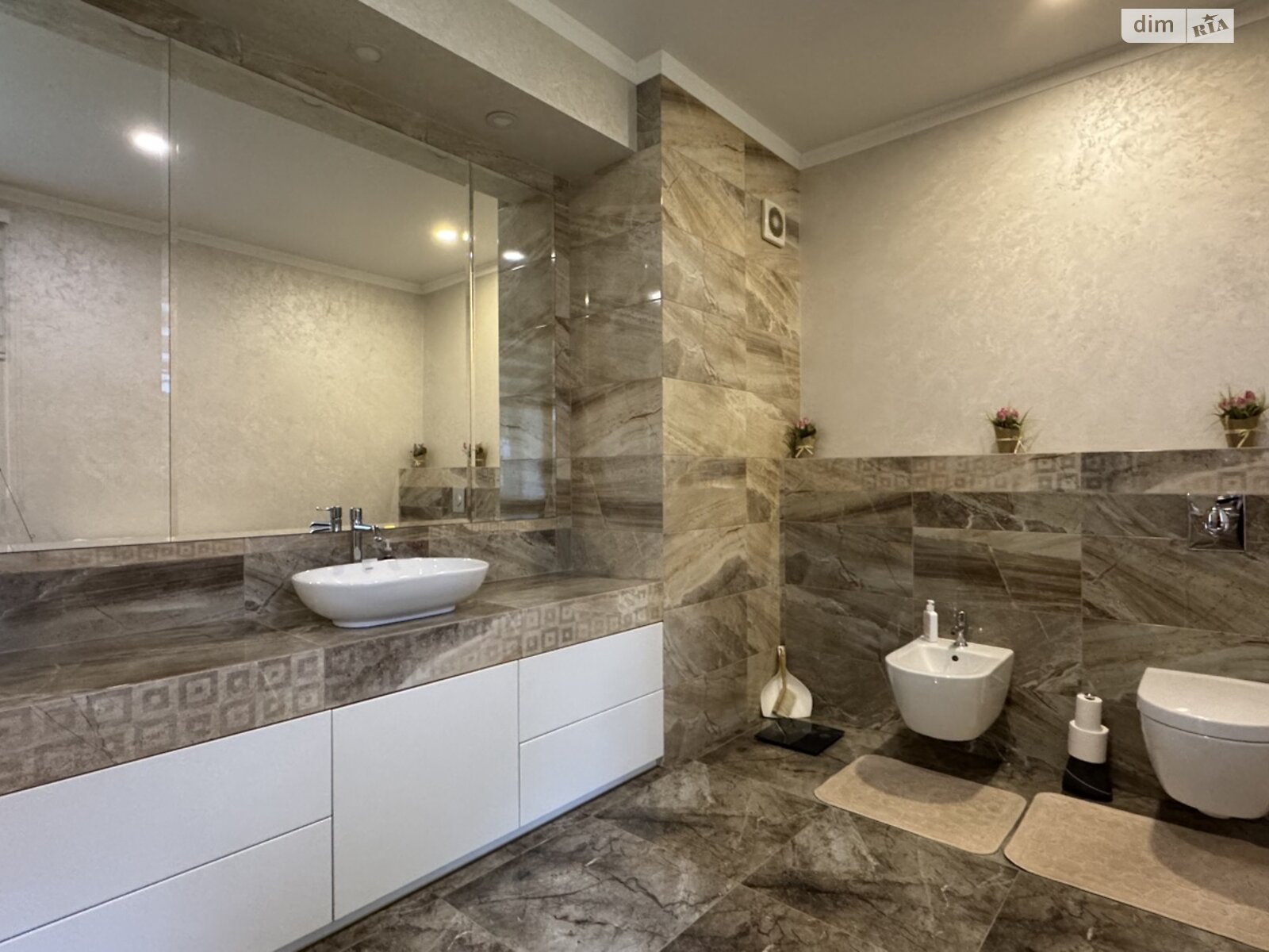 двухэтажный дом с верандой, 269 кв. м, кирпич. Продажа в Тетеревке фото 1 двухэтажный дом с верандой, 269 кв. м, кирпич. Продажа в Тетеревке фото 1