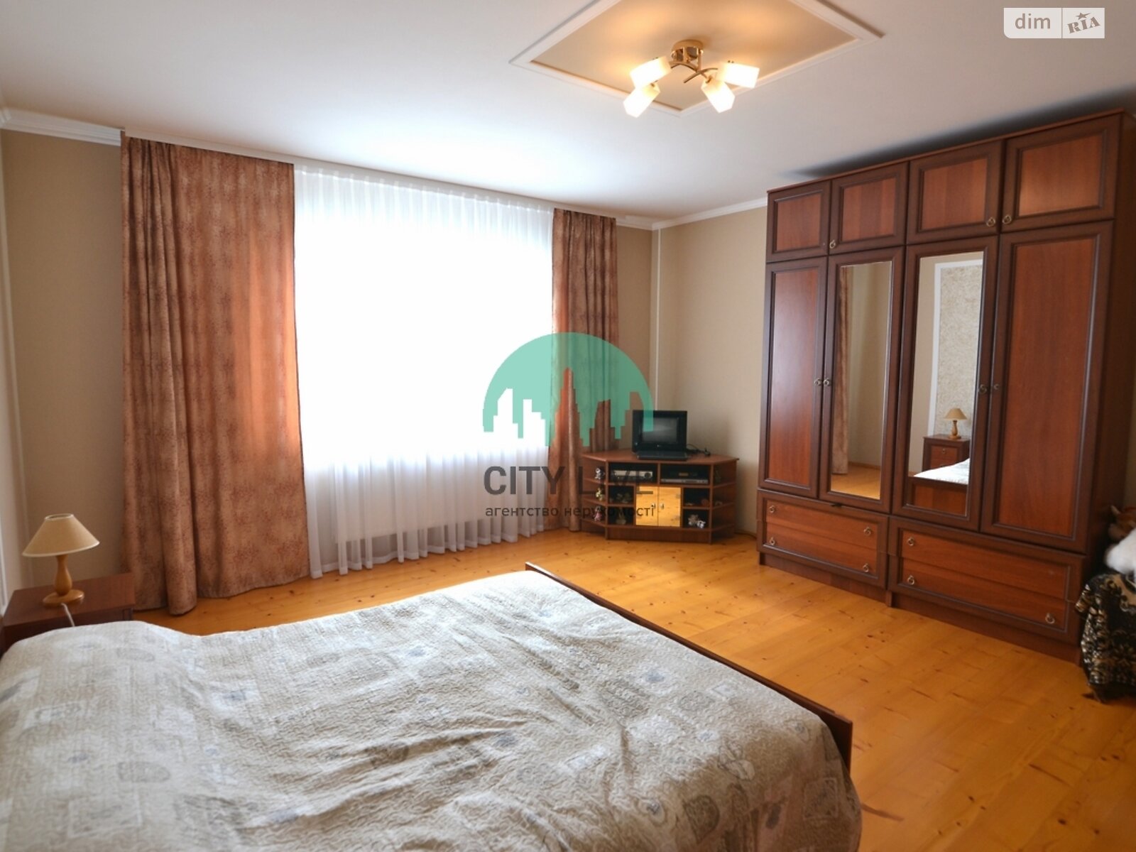 двухэтажный дом, 155 кв. м, кирпич. Продажа в Тлумаче фото 1