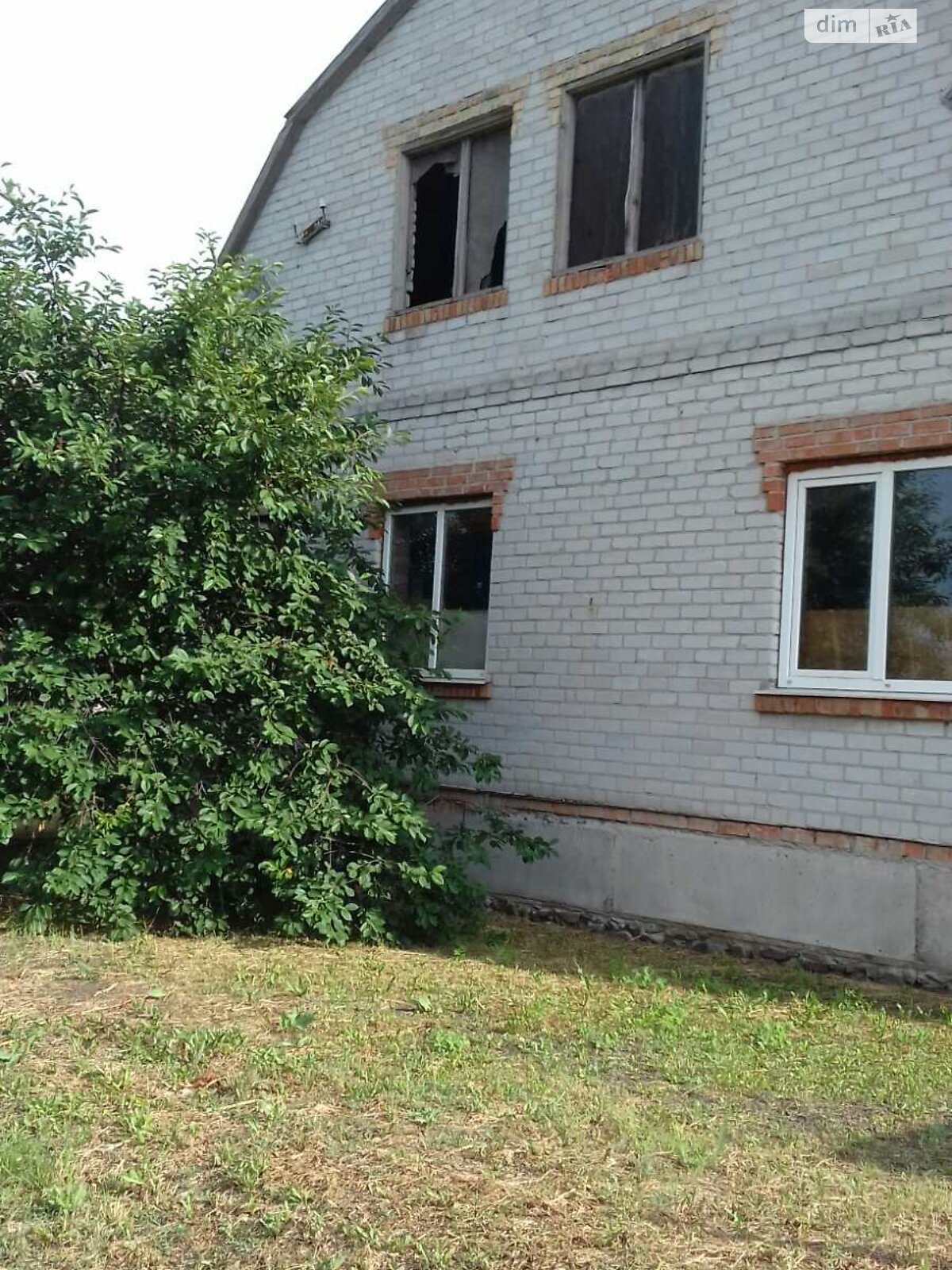 одноэтажный дом с гаражом, 200 кв. м, кирпич. Продажа в Томаковке район Томаковка фото 1 одноэтажный дом с гаражом, 200 кв. м, кирпич. Продажа в Томаковке район Томаковка фото 1