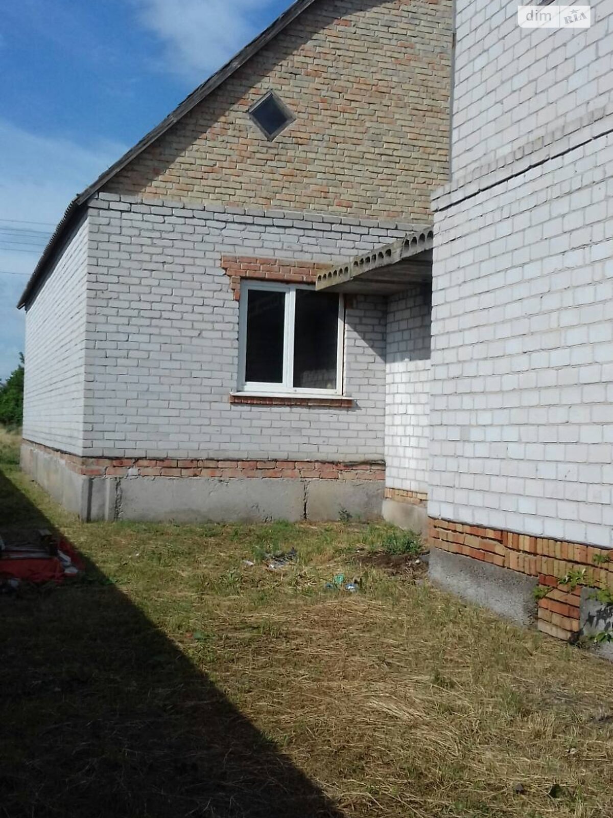 одноэтажный дом с гаражом, 200 кв. м, кирпич. Продажа в Томаковке район Томаковка фото 1 одноэтажный дом с гаражом, 200 кв. м, кирпич. Продажа в Томаковке район Томаковка фото 1