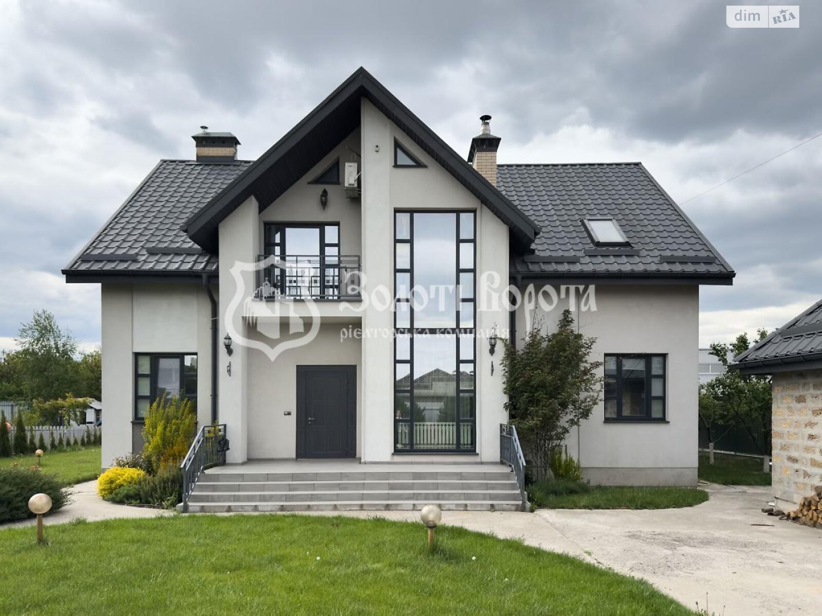двухэтажный дом, 206.4 кв. м, кирпич. Продажа в Требухове фото 1 двухэтажный дом, 206.4 кв. м, кирпич. Продажа в Требухове фото 1