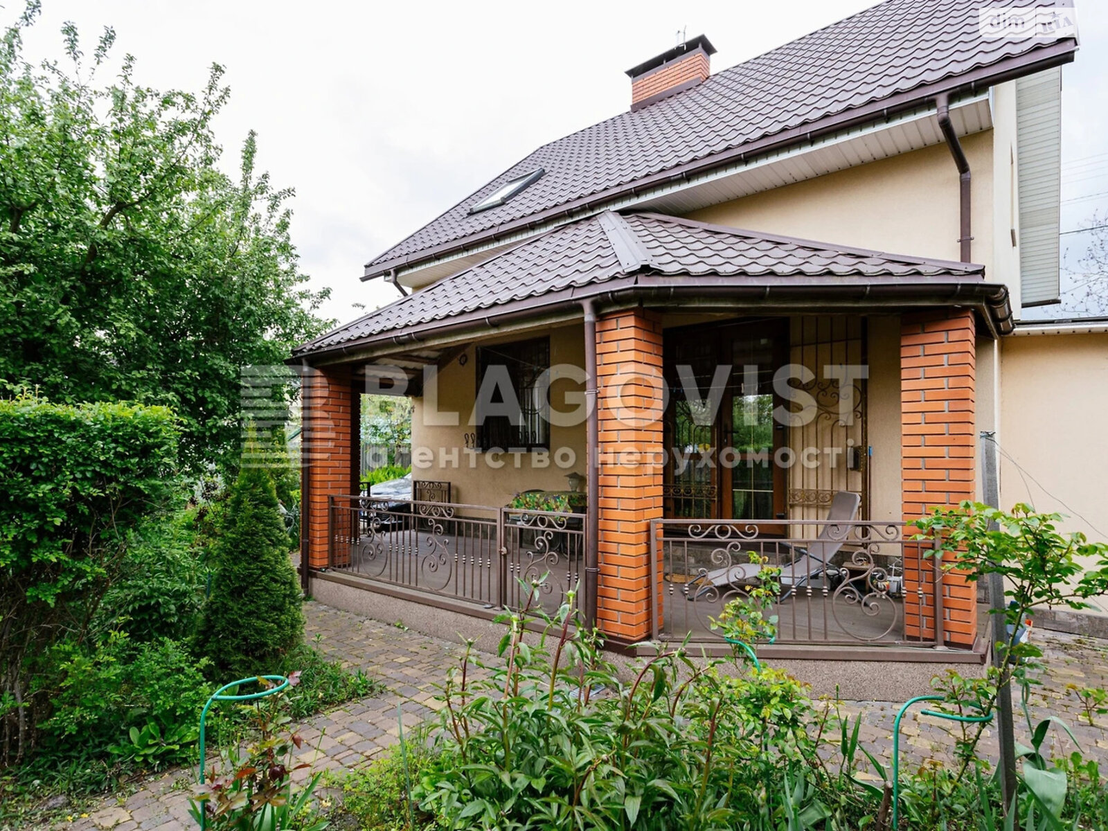 двухэтажный дом беседка, 95 кв. м, кирпич. Продажа в Требухове фото 1 двухэтажный дом беседка, 95 кв. м, кирпич. Продажа в Требухове фото 1