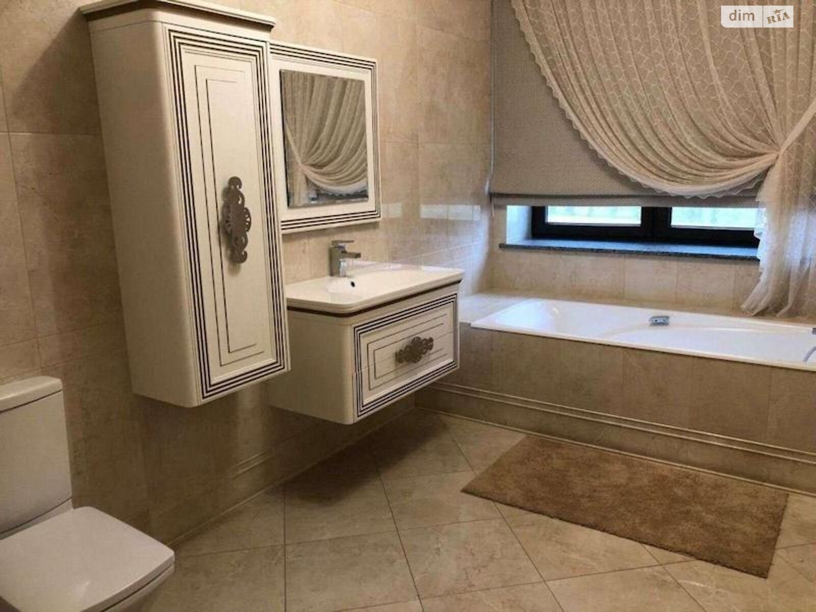 двоповерховий будинок, 396 кв. м, кирпич. Продаж у Требухові фото 1