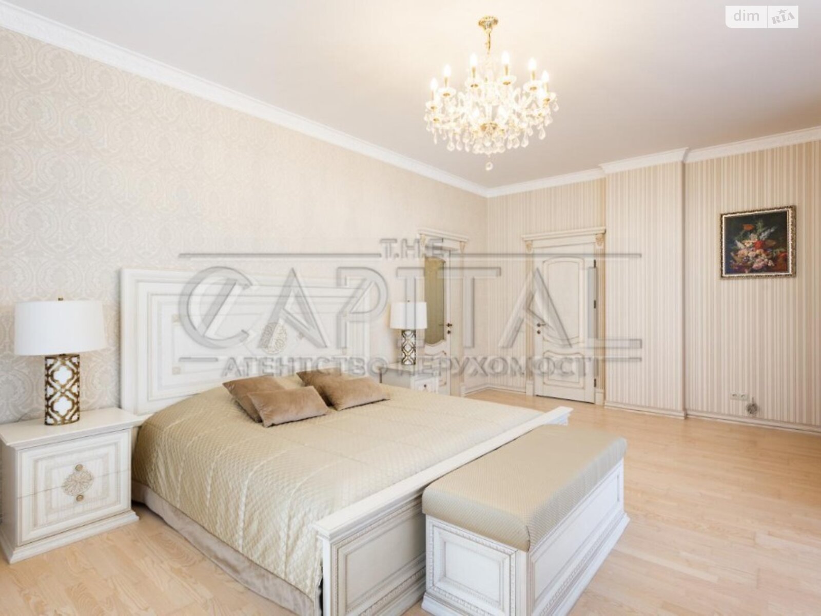 двухэтажный дом, 370 кв. м, кирпич. Продажа в Требухове фото 1