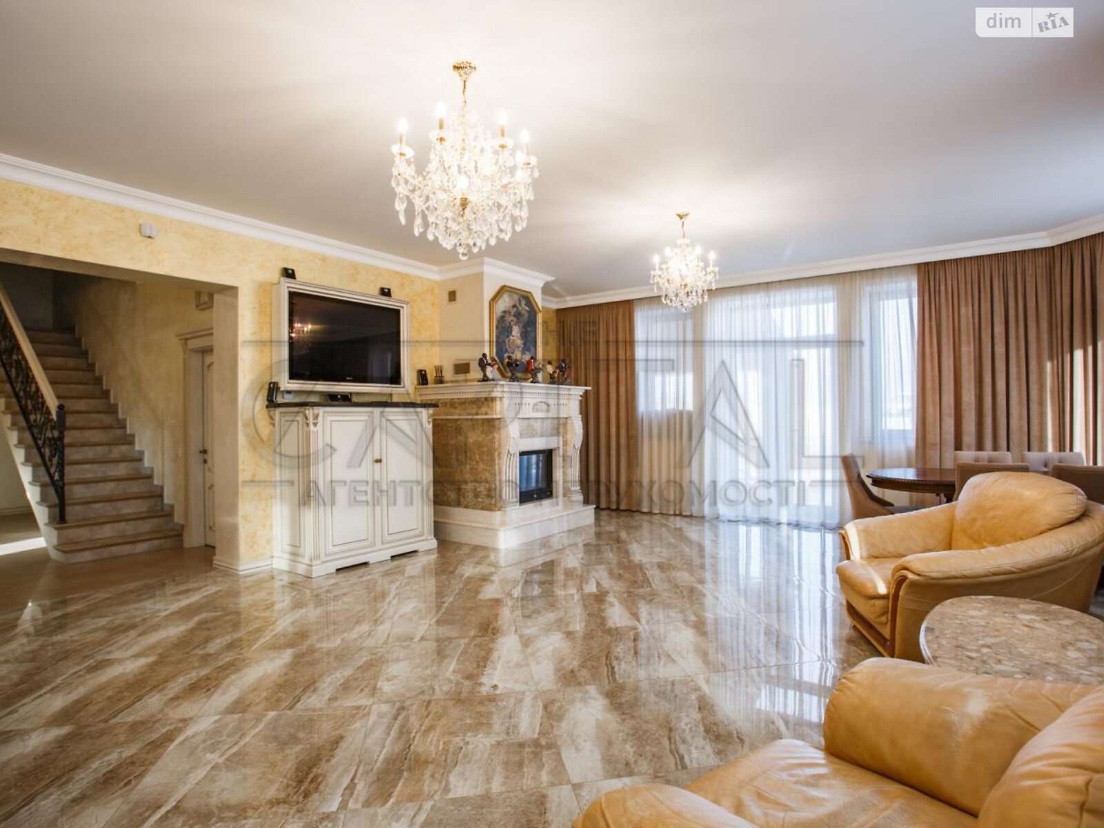 двоповерховий будинок з гаражем, 369.6 кв. м, цегла. Продаж у Требухові фото 1 двоповерховий будинок з гаражем, 369.6 кв. м, цегла. Продаж у Требухові фото 1