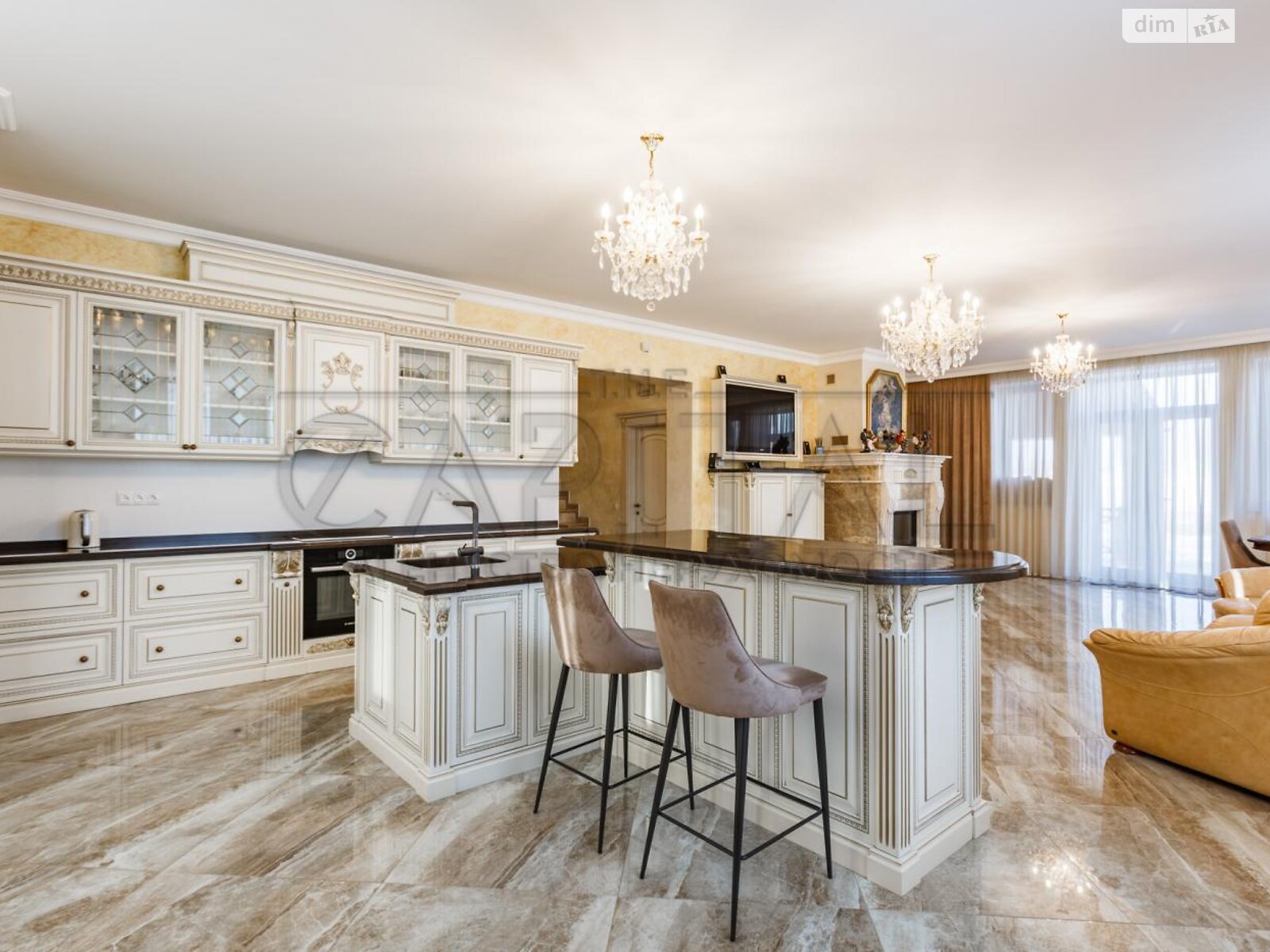 двоповерховий будинок з гаражем, 369.6 кв. м, цегла. Продаж у Требухові фото 1 двоповерховий будинок з гаражем, 369.6 кв. м, цегла. Продаж у Требухові фото 1
