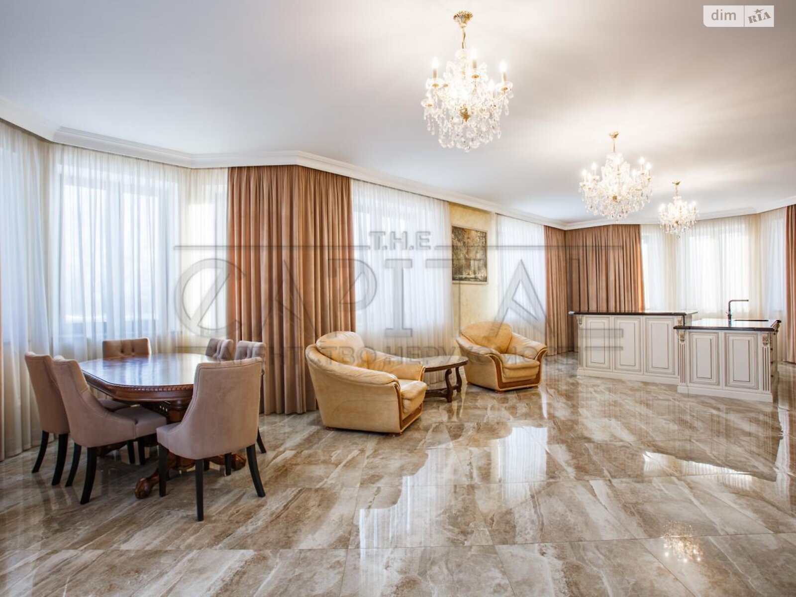 двоповерховий будинок з гаражем, 369.6 кв. м, цегла. Продаж у Требухові фото 1 двоповерховий будинок з гаражем, 369.6 кв. м, цегла. Продаж у Требухові фото 1