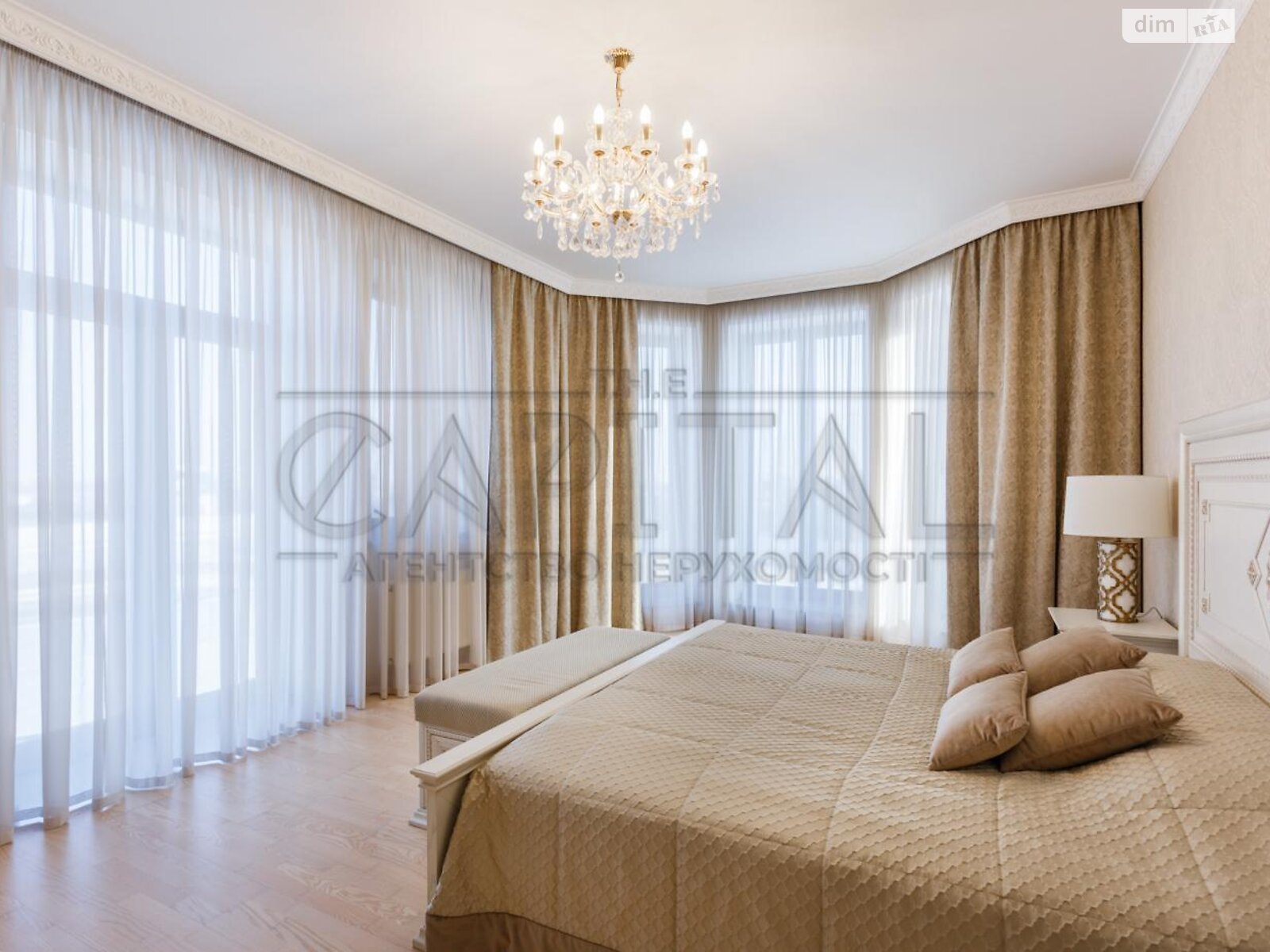 двоповерховий будинок з гаражем, 369.6 кв. м, цегла. Продаж у Требухові фото 1 двоповерховий будинок з гаражем, 369.6 кв. м, цегла. Продаж у Требухові фото 1