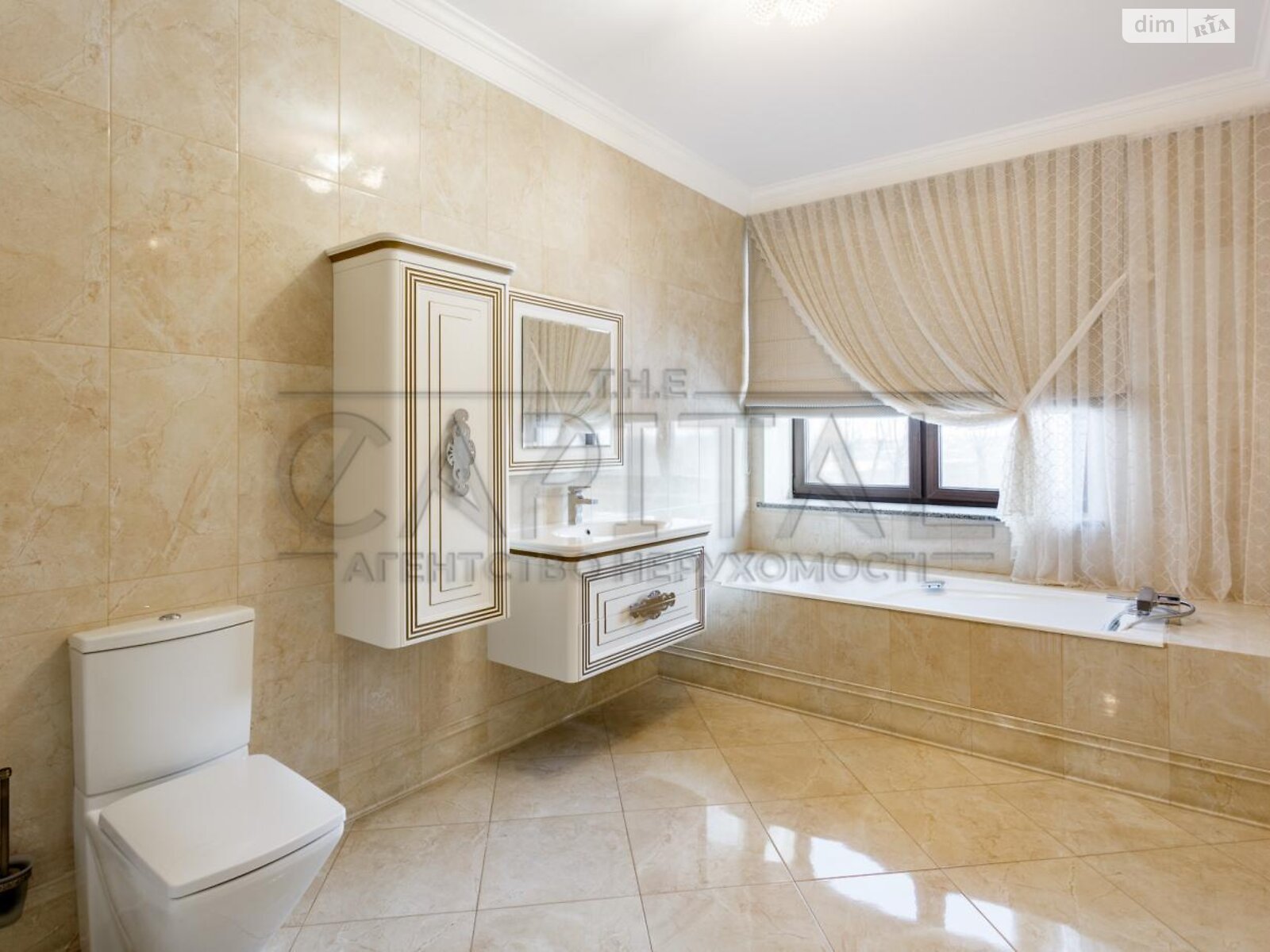 двухэтажный дом с гаражом, 369.6 кв. м, кирпич. Продажа в Требухове фото 1 двухэтажный дом с гаражом, 369.6 кв. м, кирпич. Продажа в Требухове фото 1