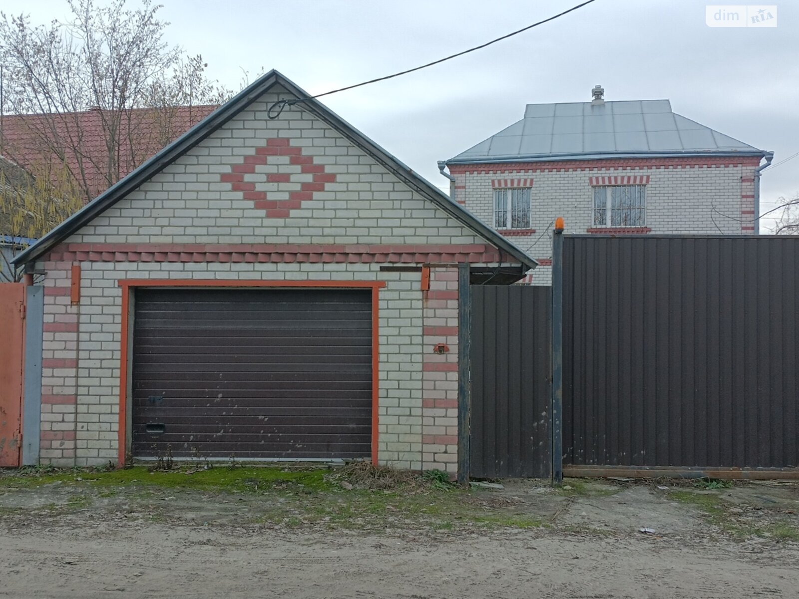 двоповерховий будинок з гаражем, 210 кв. м, цегла. Продаж у Требухові фото 1 двоповерховий будинок з гаражем, 210 кв. м, цегла. Продаж у Требухові фото 1