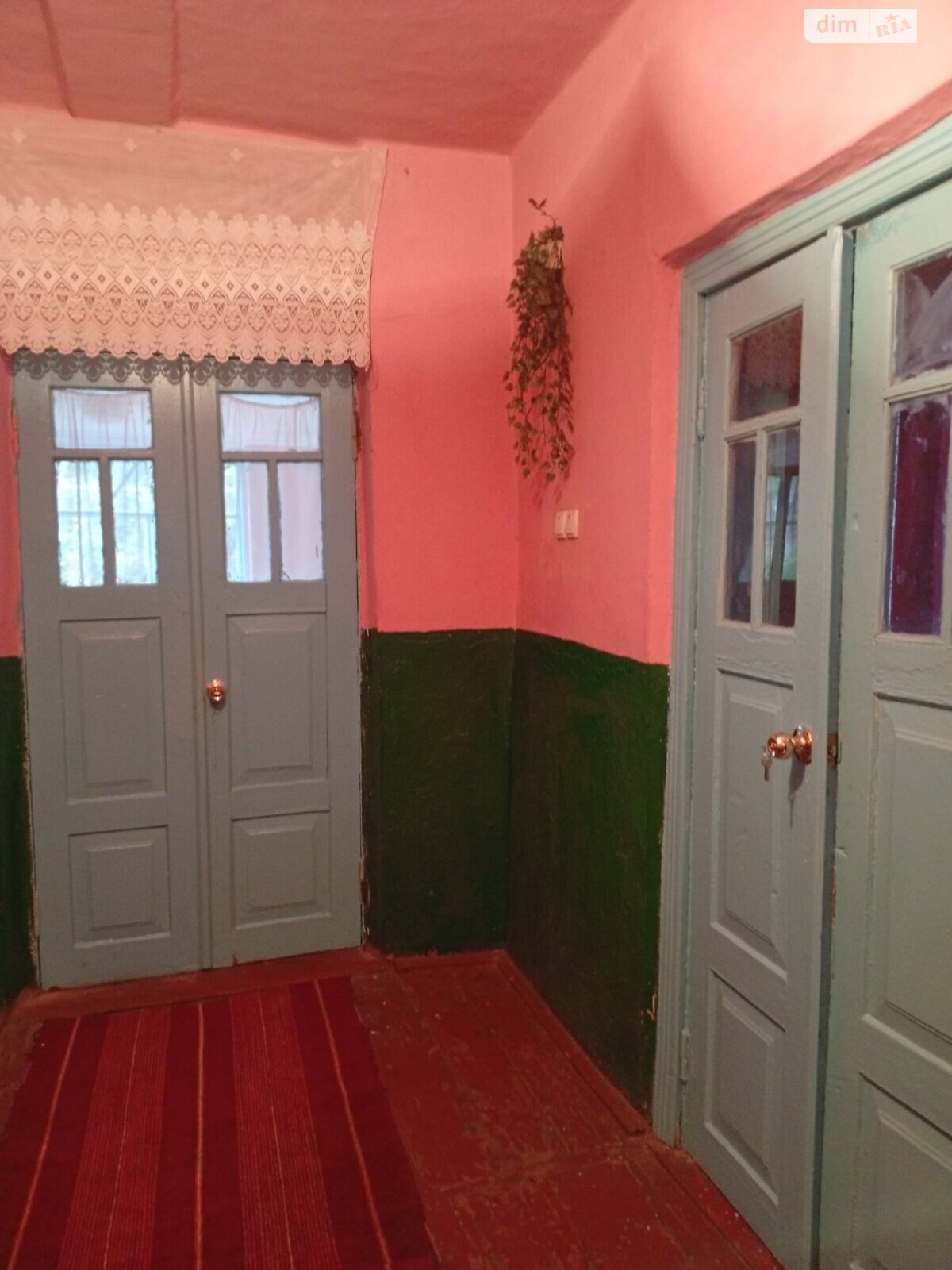 одноэтажный дом с верандой, 90 кв. м, шлакобетон. Продажа в Требуховцвх фото 1