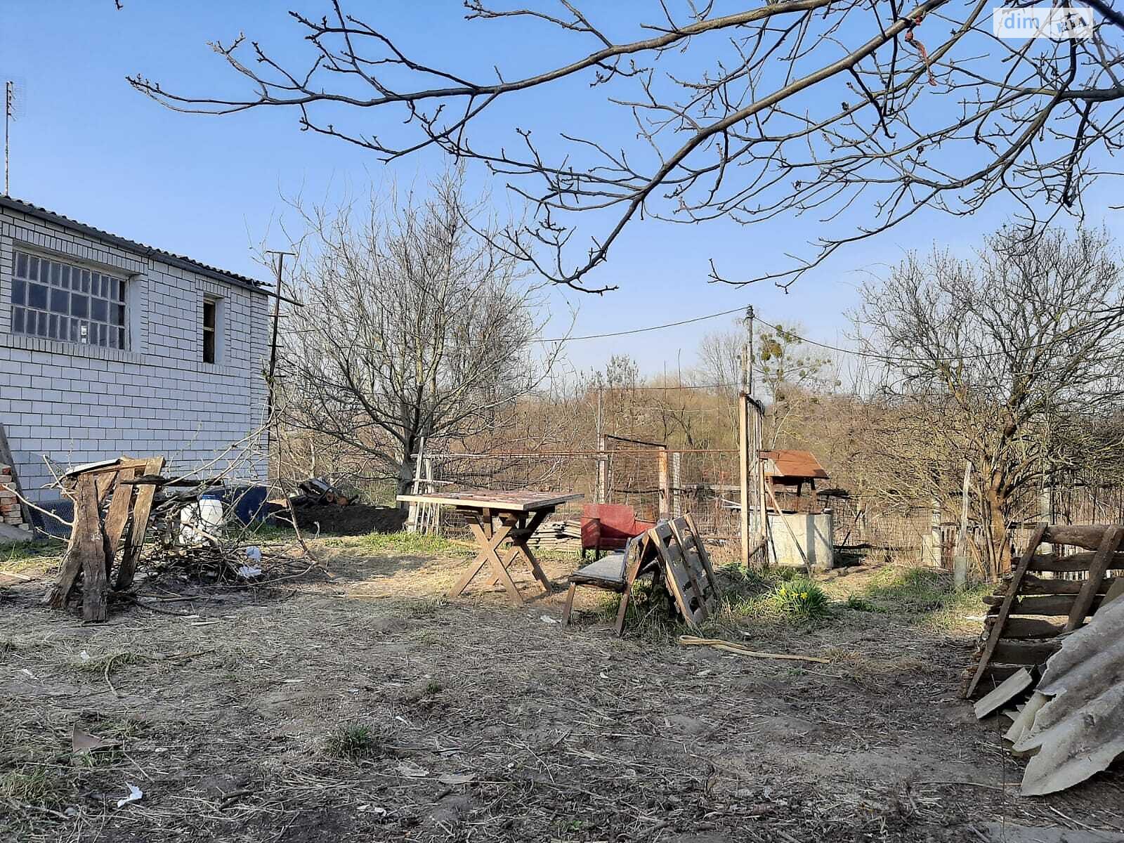 одноповерховий будинок з верандою, 70 кв. м, глинобитний. Продаж у Трилісах фото 1 одноповерховий будинок з верандою, 70 кв. м, глинобитний. Продаж у Трилісах фото 1