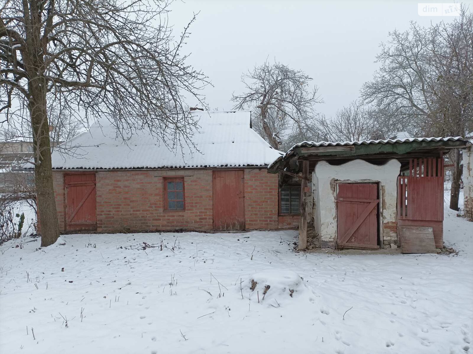 одноэтажный дом, 111 кв. м, кирпич саманный. Продажа в Тростянце район Тростянец фото 1