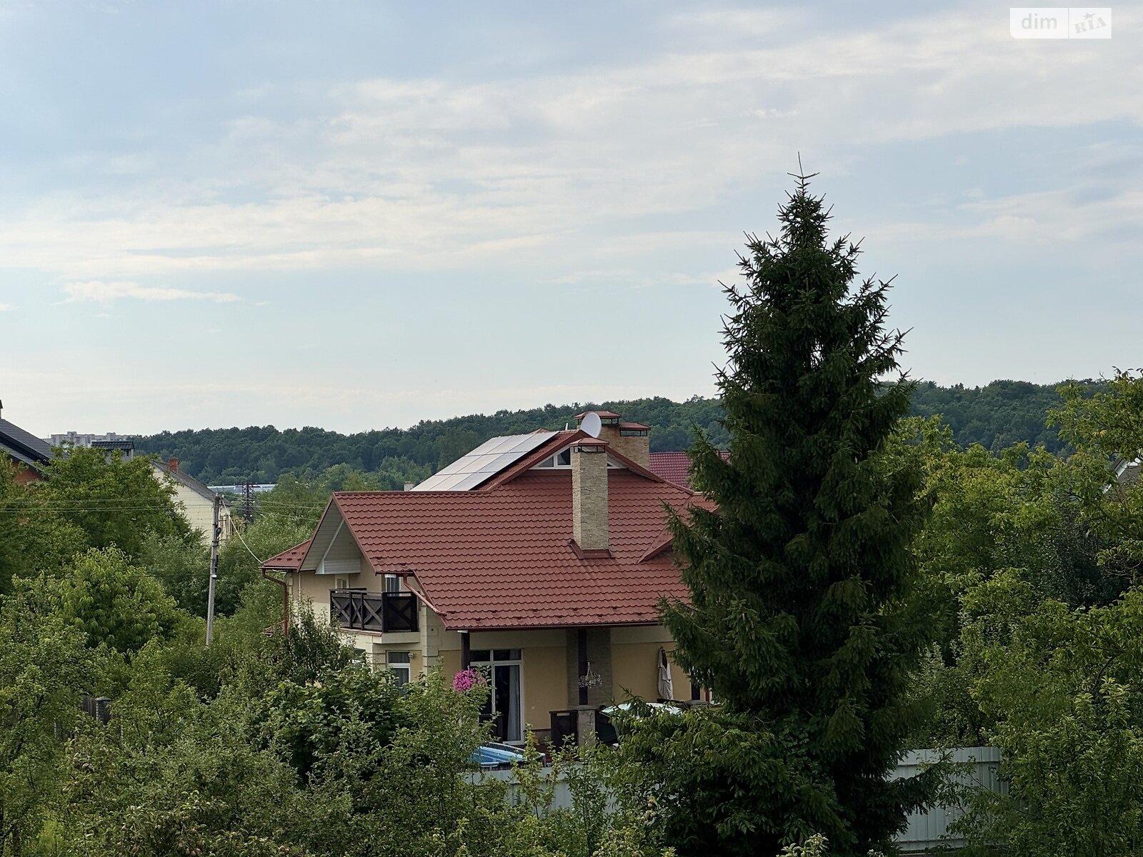 двухэтажный дом с верандой, 246 кв. м, кирпич. Продажа в Трускавце фото 1 двухэтажный дом с верандой, 246 кв. м, кирпич. Продажа в Трускавце фото 1