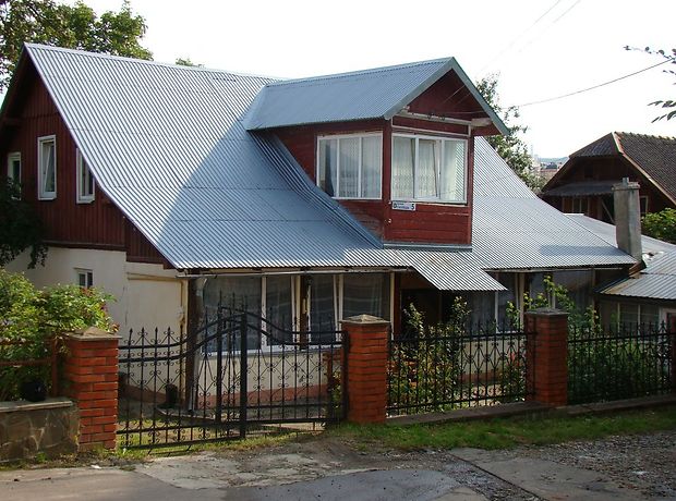 двухэтажный дом с садом, 182.7 кв. м, дерево и кирпич. Продажа в Трускавце район Трускавец фото 1 двухэтажный дом с садом, 182.7 кв. м, дерево и кирпич. Продажа в Трускавце район Трускавец фото 1