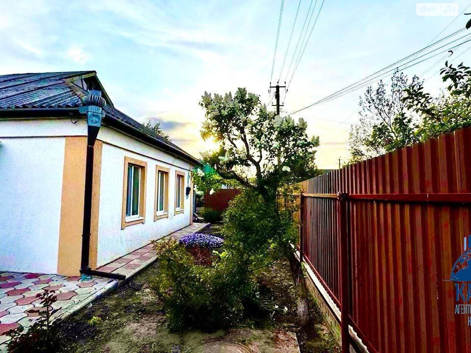 одноэтажный дом с гаражом, 66.2 кв. м, кирпич. Продажа в Царичанке район Царичанка фото 1 одноэтажный дом с гаражом, 66.2 кв. м, кирпич. Продажа в Царичанке район Царичанка фото 1