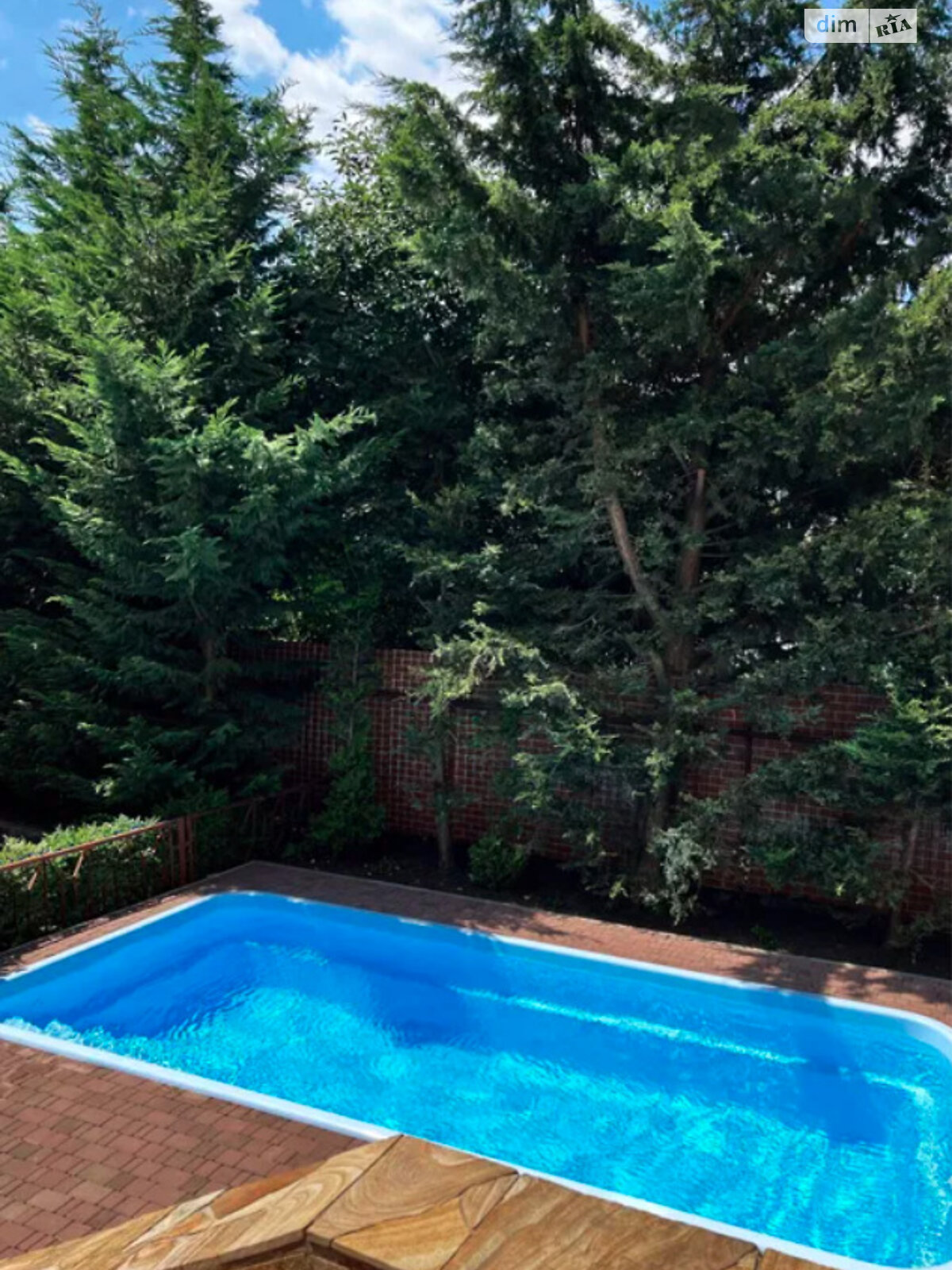 двухэтажный дом с гаражом, 312 кв. м, кирпич. Продажа в Киеве фото 1 двухэтажный дом с гаражом, 312 кв. м, кирпич. Продажа в Киеве фото 1