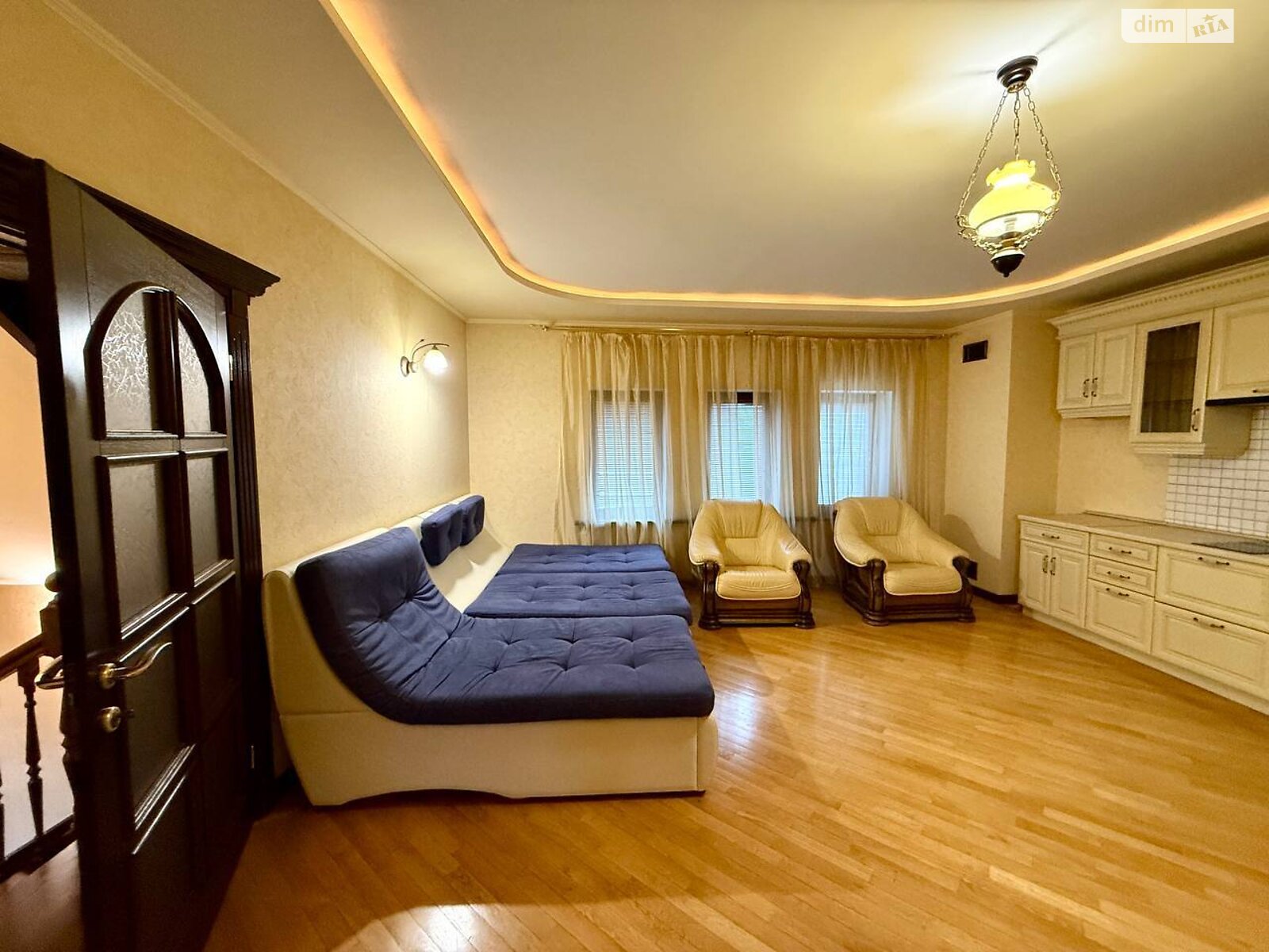 двухэтажный дом с верандой, 300 кв. м, кирпич. Продажа в Виннице фото 1 двухэтажный дом с верандой, 300 кв. м, кирпич. Продажа в Виннице фото 1