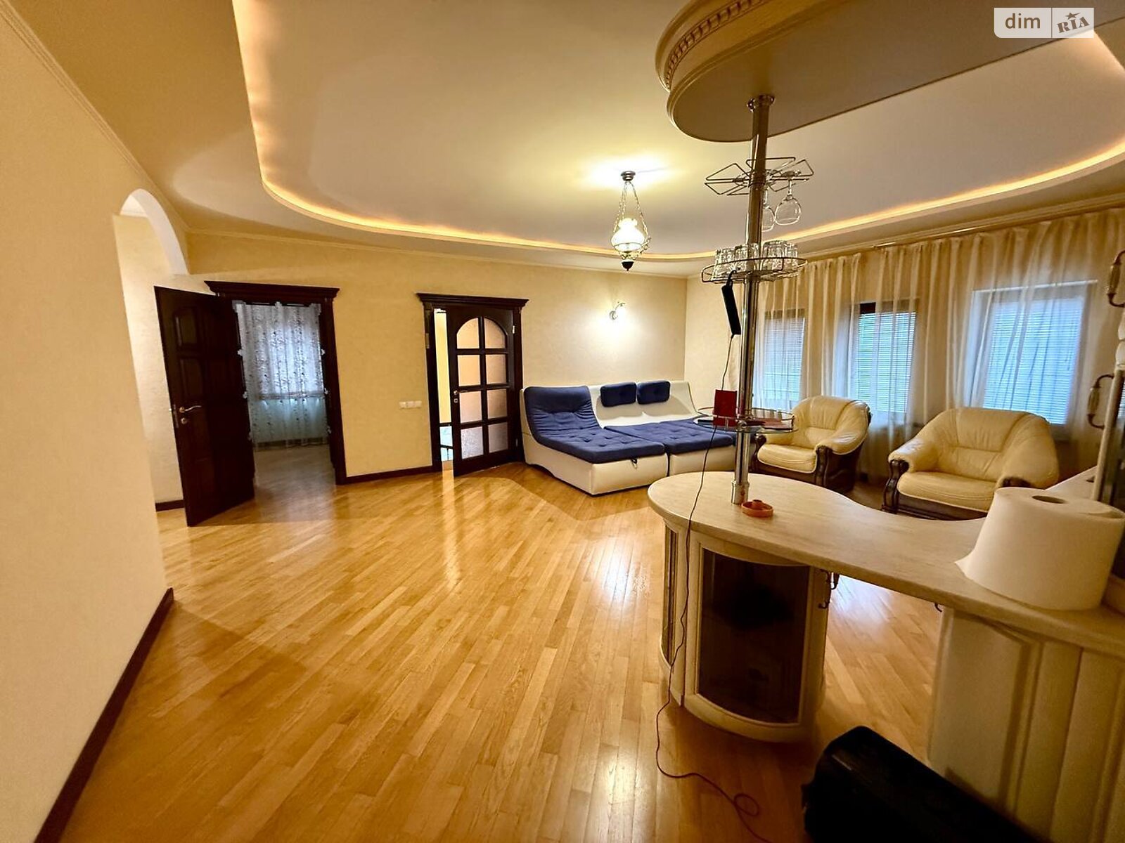 двухэтажный дом с верандой, 300 кв. м, кирпич. Продажа в Виннице фото 1 двухэтажный дом с верандой, 300 кв. м, кирпич. Продажа в Виннице фото 1