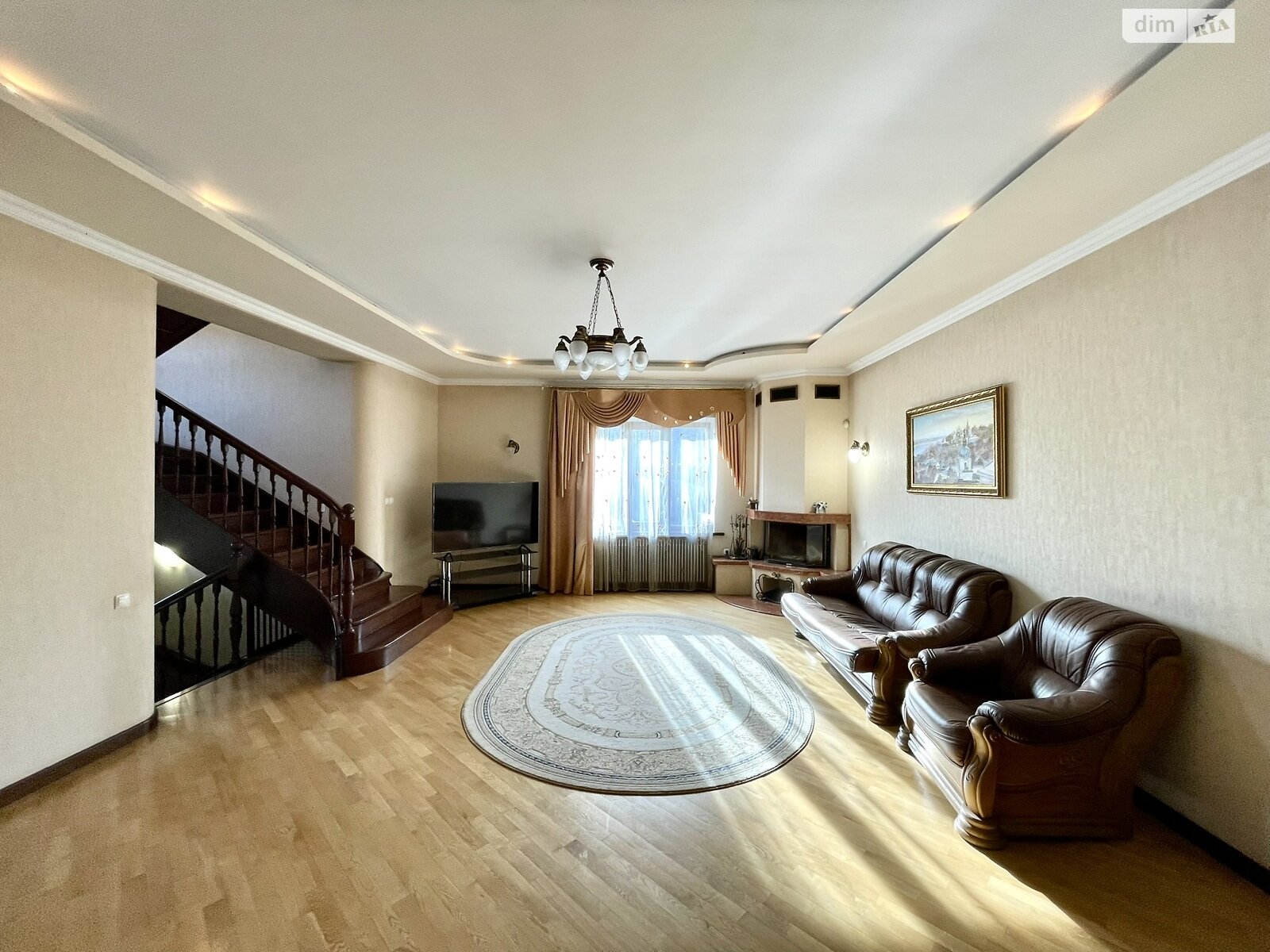 двухэтажный дом с балконом, 300 кв. м, кирпич. Продажа в Виннице фото 1 двухэтажный дом с балконом, 300 кв. м, кирпич. Продажа в Виннице фото 1