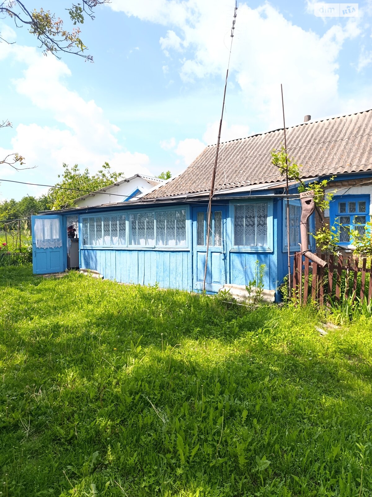 одноповерховий будинок з опаленням, 66.7 кв. м, глинобитний. Продаж у Цвіжині фото 1 одноповерховий будинок з опаленням, 66.7 кв. м, глинобитний. Продаж у Цвіжині фото 1