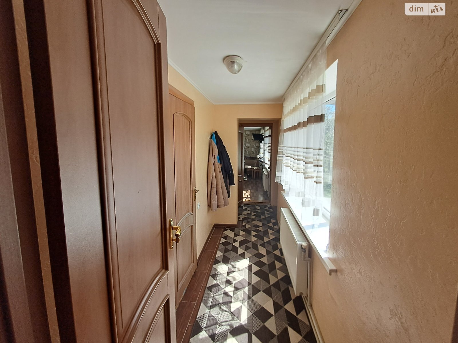 одноэтажный дом с отоплением, 188 кв. м, кирпич. Продажа в Тульчине район Тульчин фото 1 одноэтажный дом с отоплением, 188 кв. м, кирпич. Продажа в Тульчине район Тульчин фото 1