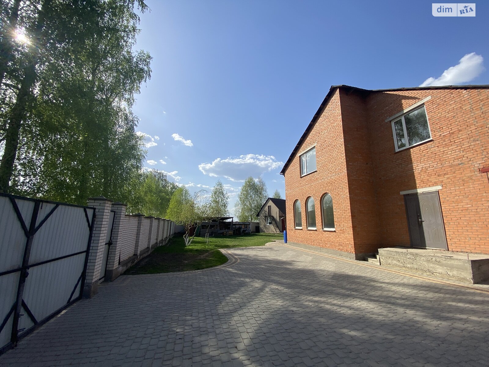 двоповерховий будинок з гаражем, 203.82 кв. м, кирпич. Продаж у Турбовом фото 1 двоповерховий будинок з гаражем, 203.82 кв. м, кирпич. Продаж у Турбовом фото 1