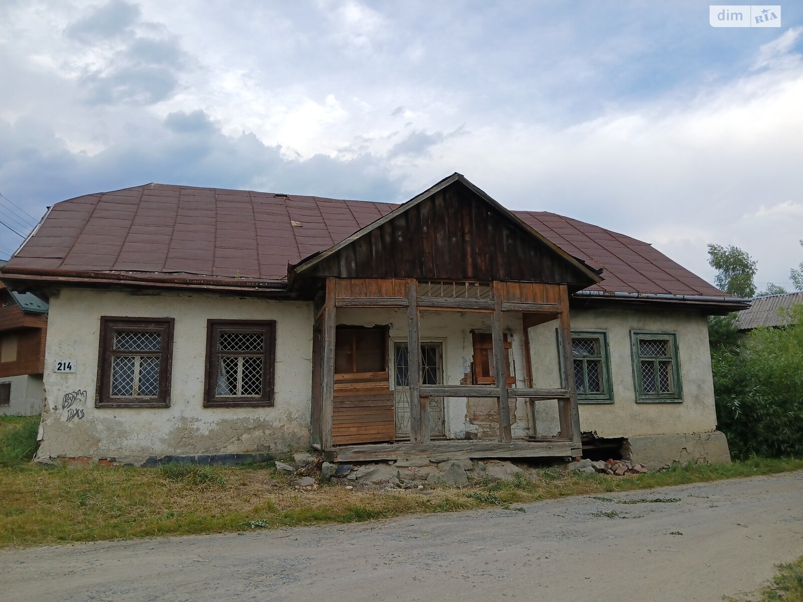одноэтажный дом, 139 кв. м, дерево и кирпич. Продажа в Турке фото 1 одноэтажный дом, 139 кв. м, дерево и кирпич. Продажа в Турке фото 1