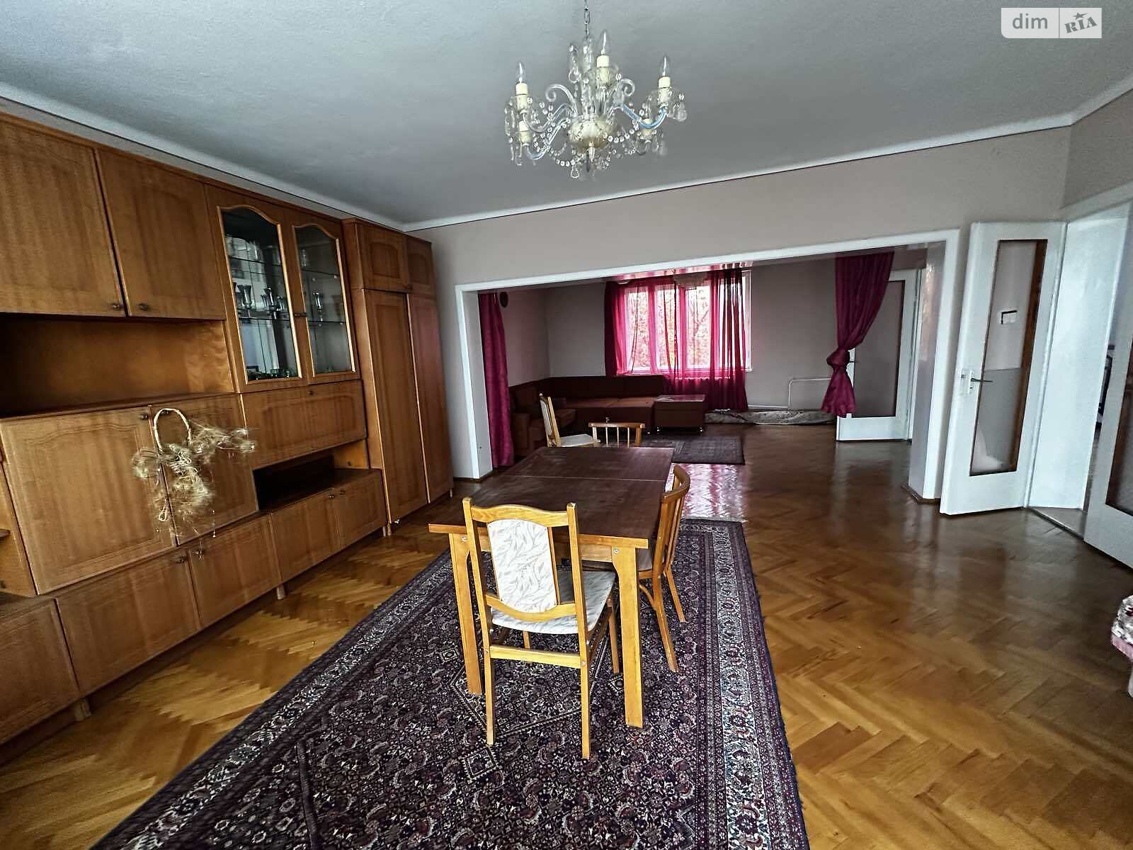 двухэтажный дом с гаражом, 223 кв. м, кирпич. Продажа в Тячеве фото 1 двухэтажный дом с гаражом, 223 кв. м, кирпич. Продажа в Тячеве фото 1