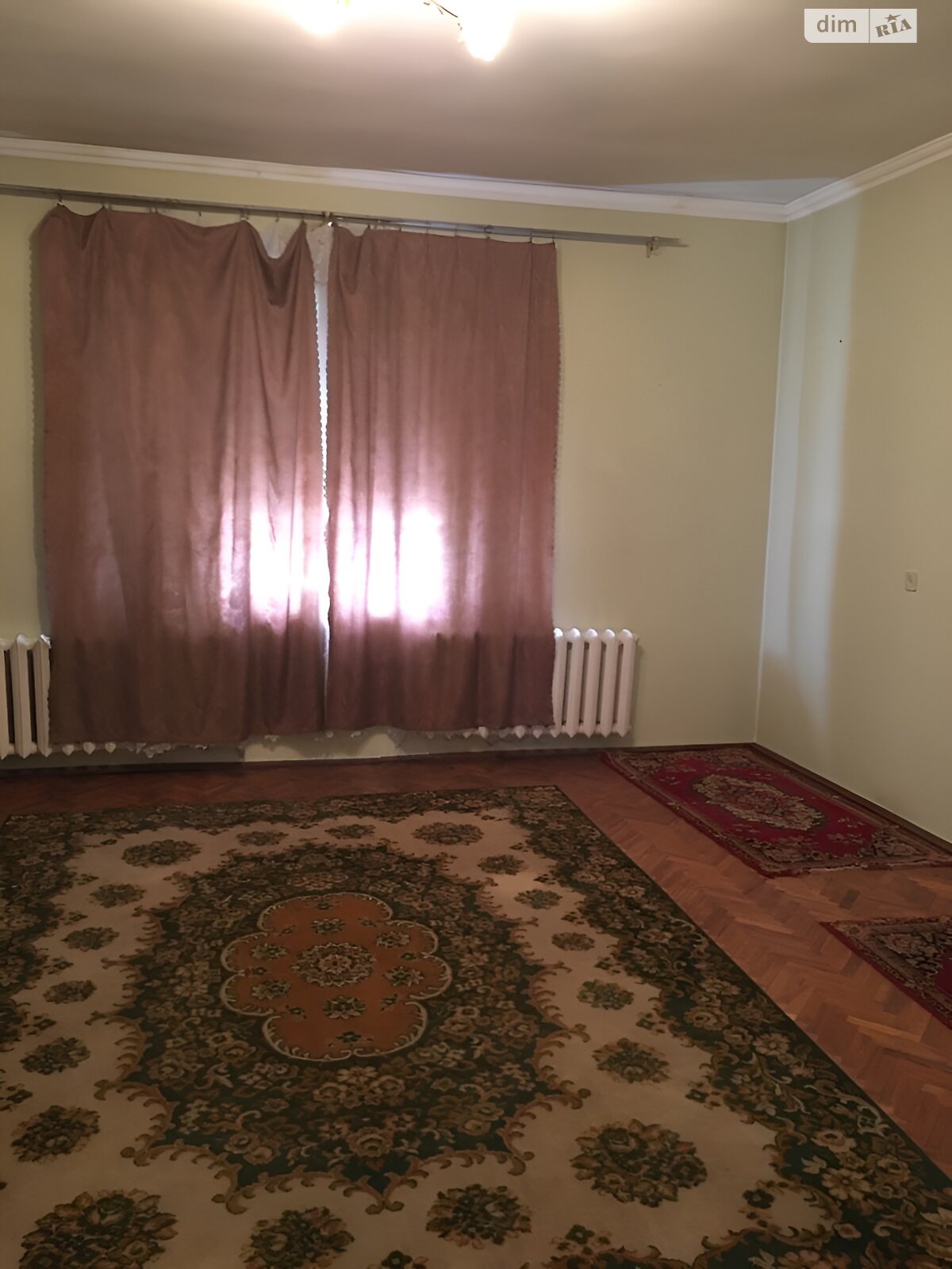 одноповерховий будинок з гаражем, 100 кв. м, цегла. Продаж у Тячеві фото 1 одноповерховий будинок з гаражем, 100 кв. м, цегла. Продаж у Тячеві фото 1