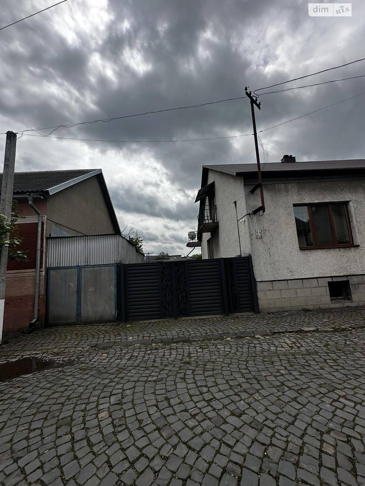 двоповерховий будинок з гаражем, 142 кв. м, цегла. Продаж у Тячеві фото 1 двоповерховий будинок з гаражем, 142 кв. м, цегла. Продаж у Тячеві фото 1