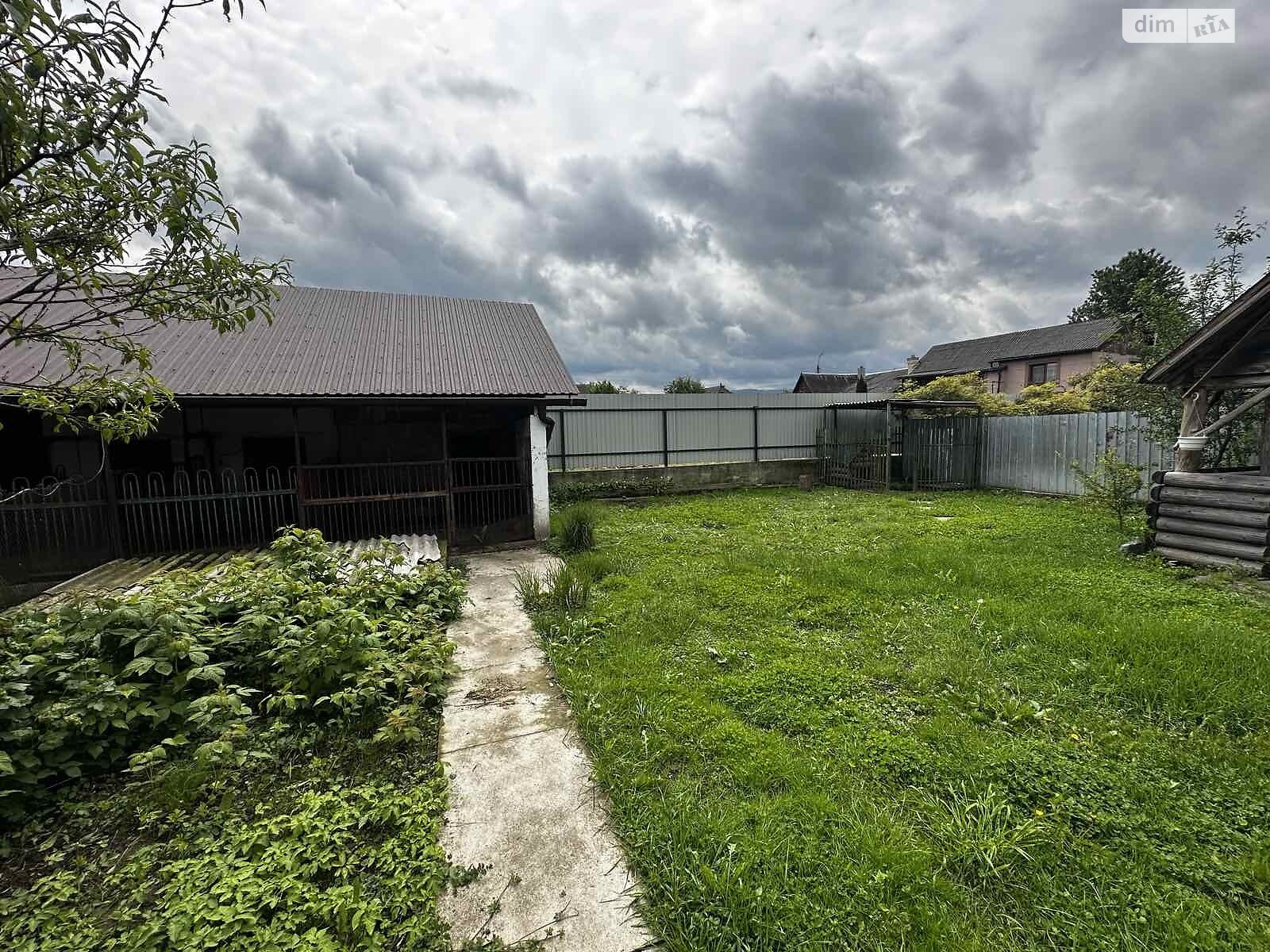двоповерховий будинок з гаражем, 142 кв. м, цегла. Продаж у Тячеві фото 1 двоповерховий будинок з гаражем, 142 кв. м, цегла. Продаж у Тячеві фото 1