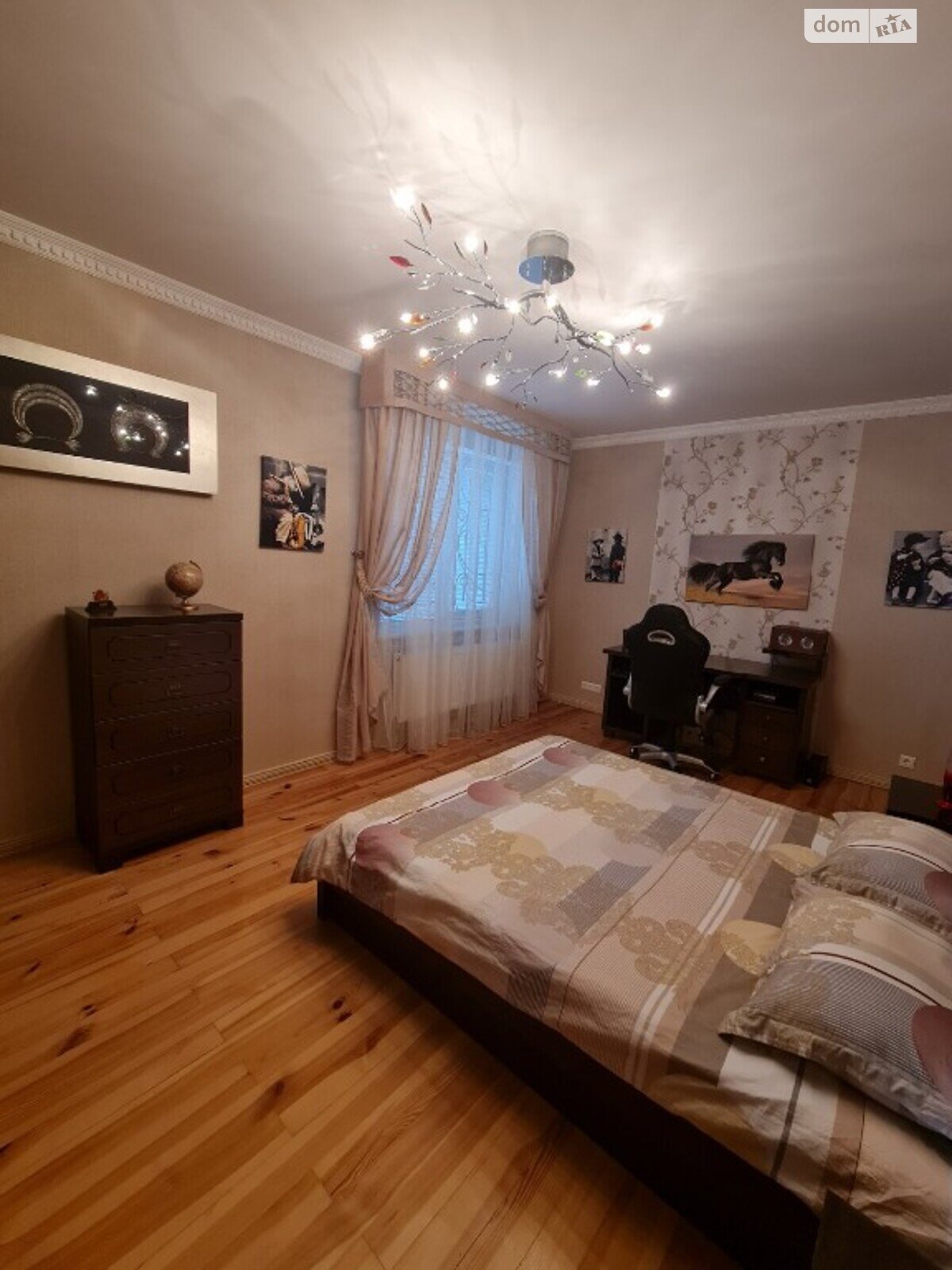 двоповерховий будинок з ремонтом, 265 кв. м, цегла. Продаж у Селищі фото 1