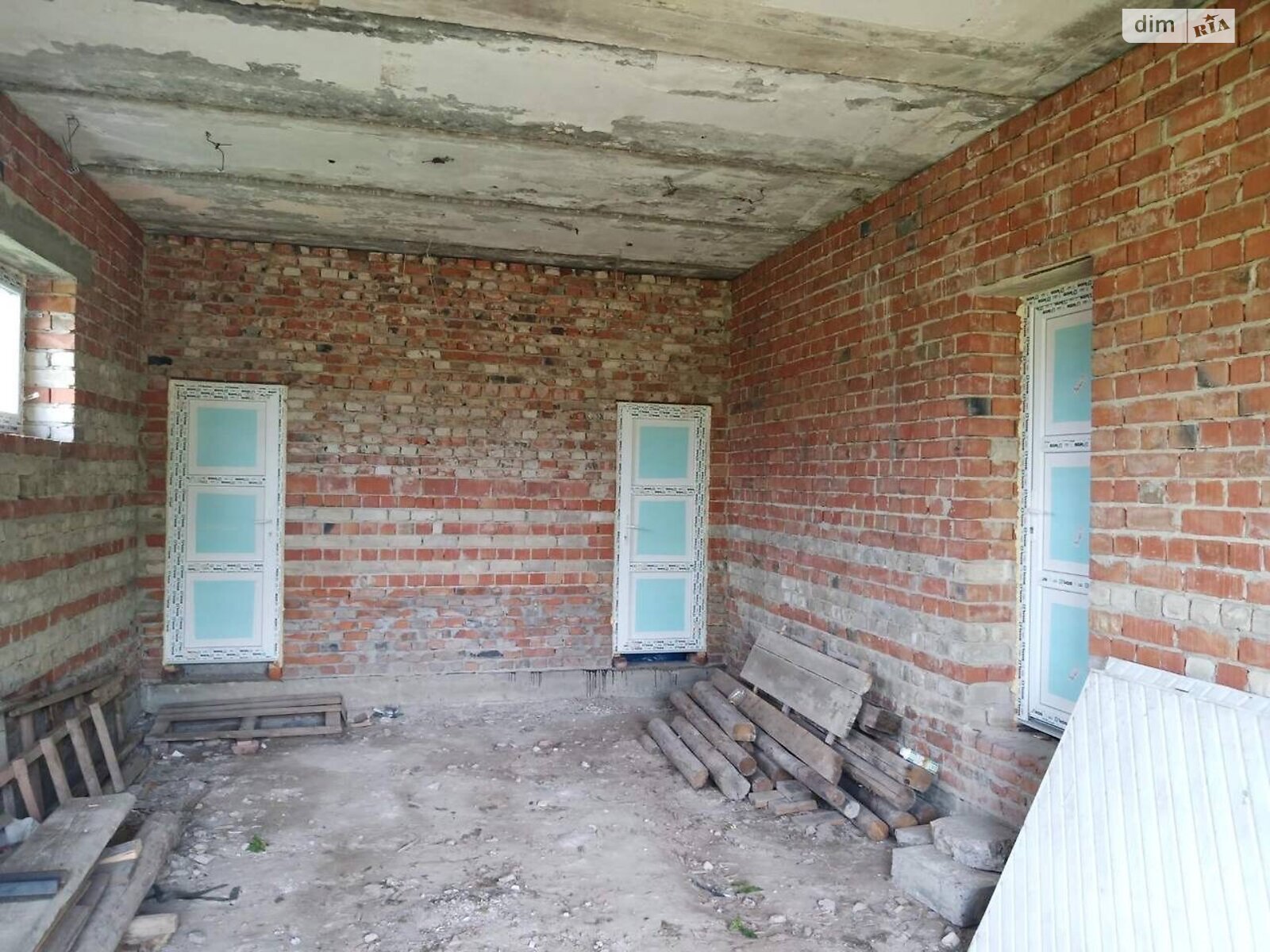 пятнадцатиэтажный дом с балконом, 280 кв. м, кирпич. Продажа в Тысменице фото 1 пятнадцатиэтажный дом с балконом, 280 кв. м, кирпич. Продажа в Тысменице фото 1
