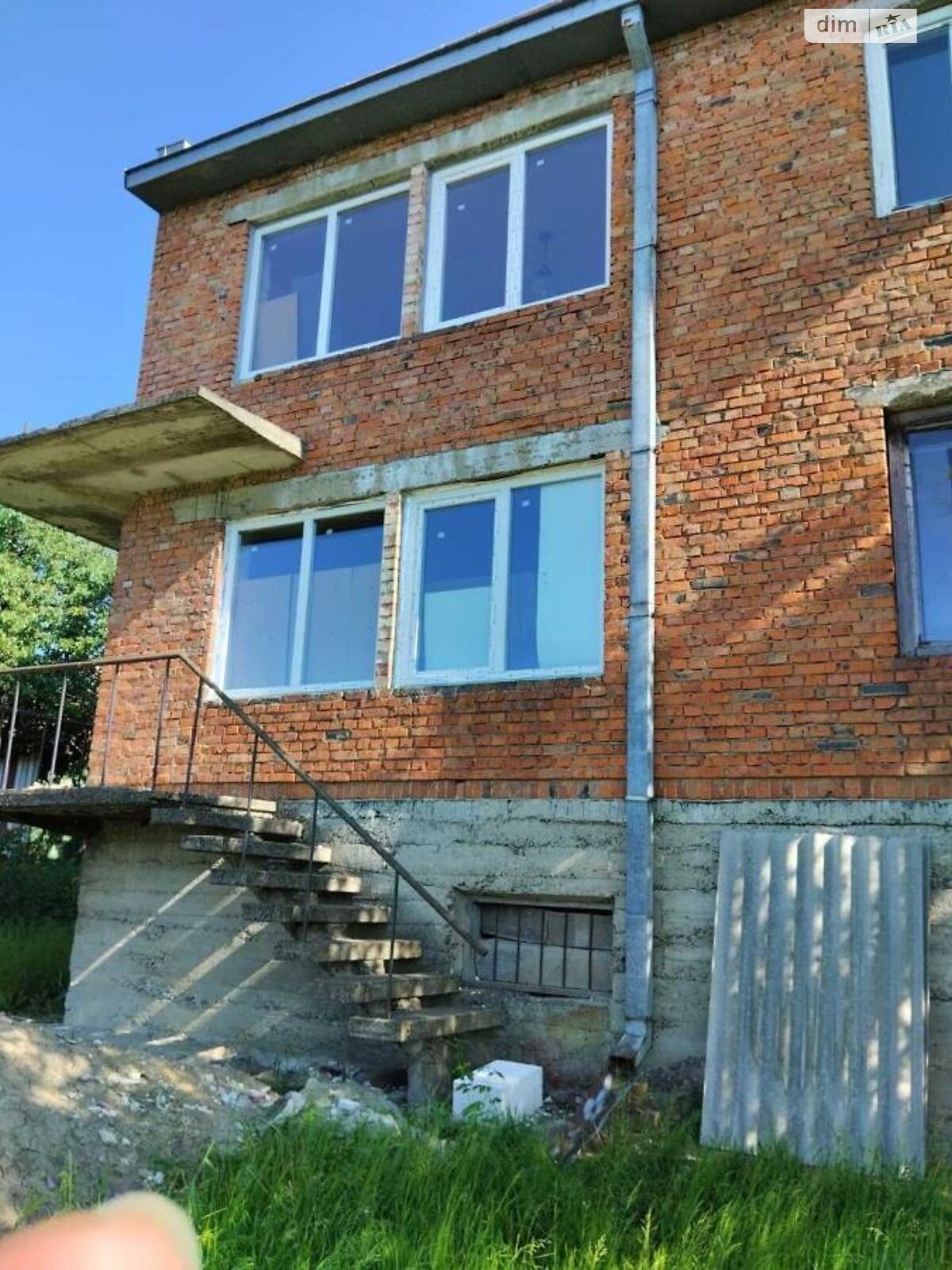 двухэтажный дом, 254 кв. м, кирпич. Продажа в Тысменице фото 1 двухэтажный дом, 254 кв. м, кирпич. Продажа в Тысменице фото 1